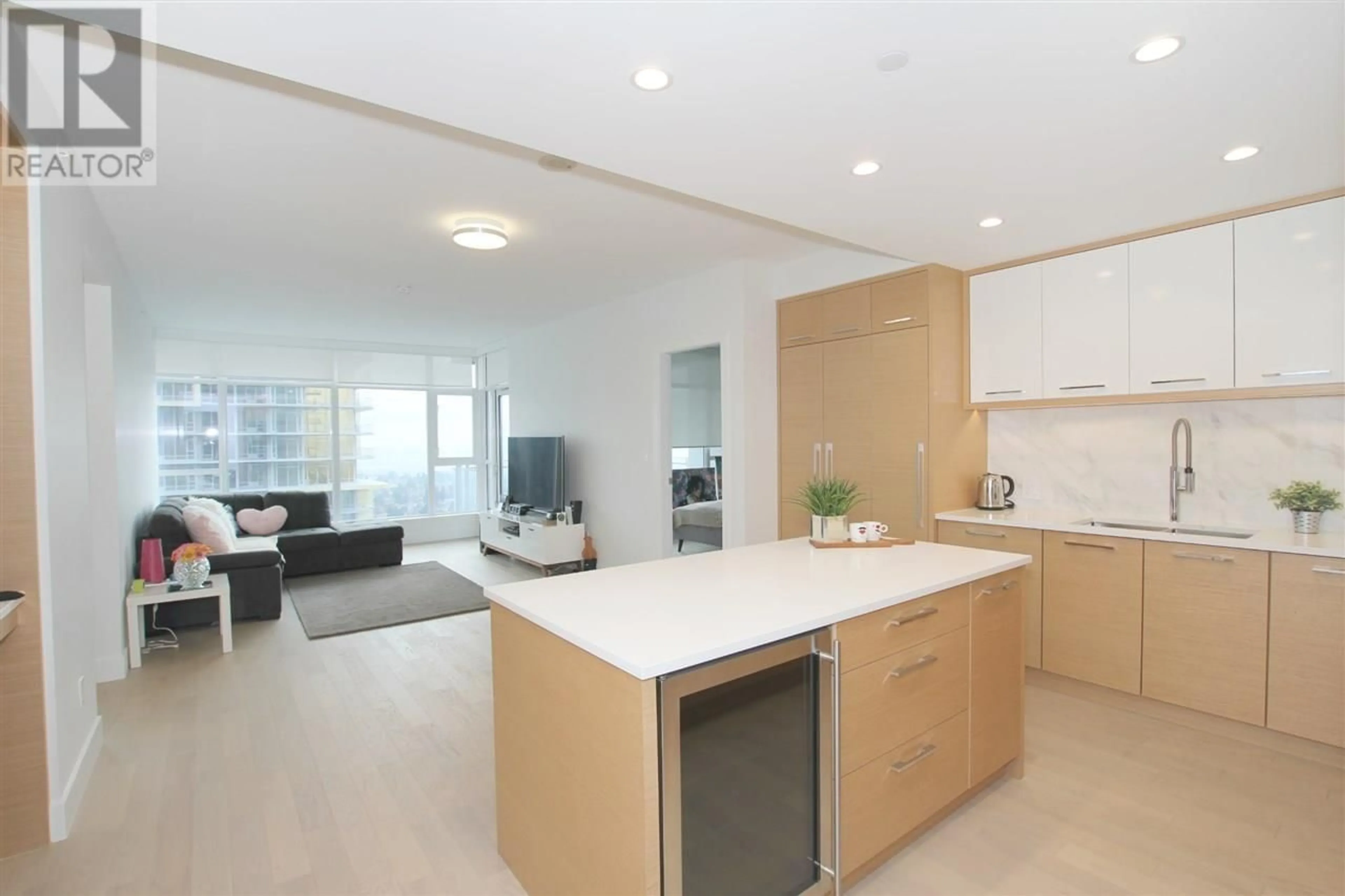 Open concept kitchen, unknown for 3303 - 4360 BERESFORD STREET, Burnaby British Columbia V5H0G2