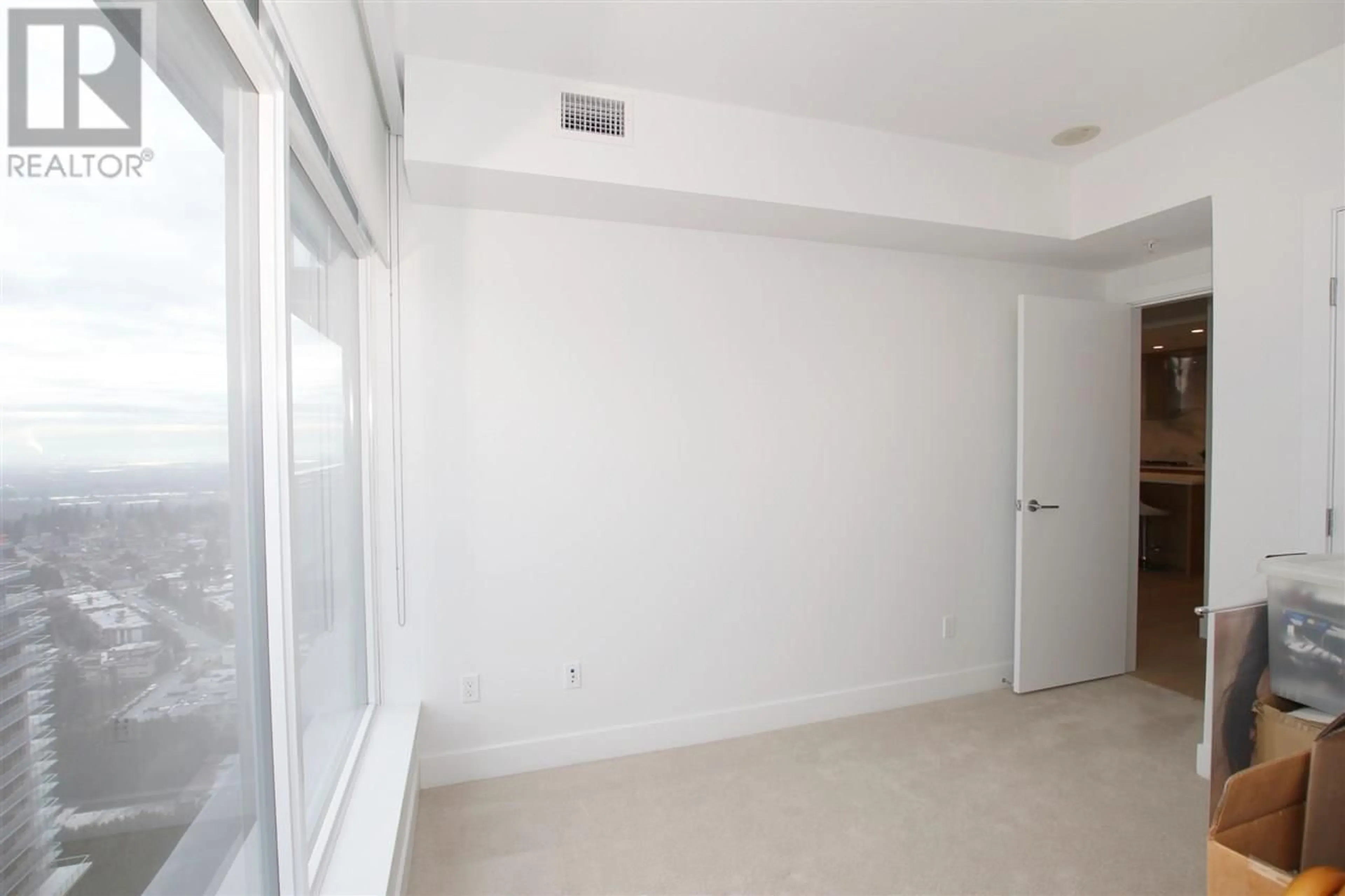 A pic of a room for 3303 - 4360 BERESFORD STREET, Burnaby British Columbia V5H0G2