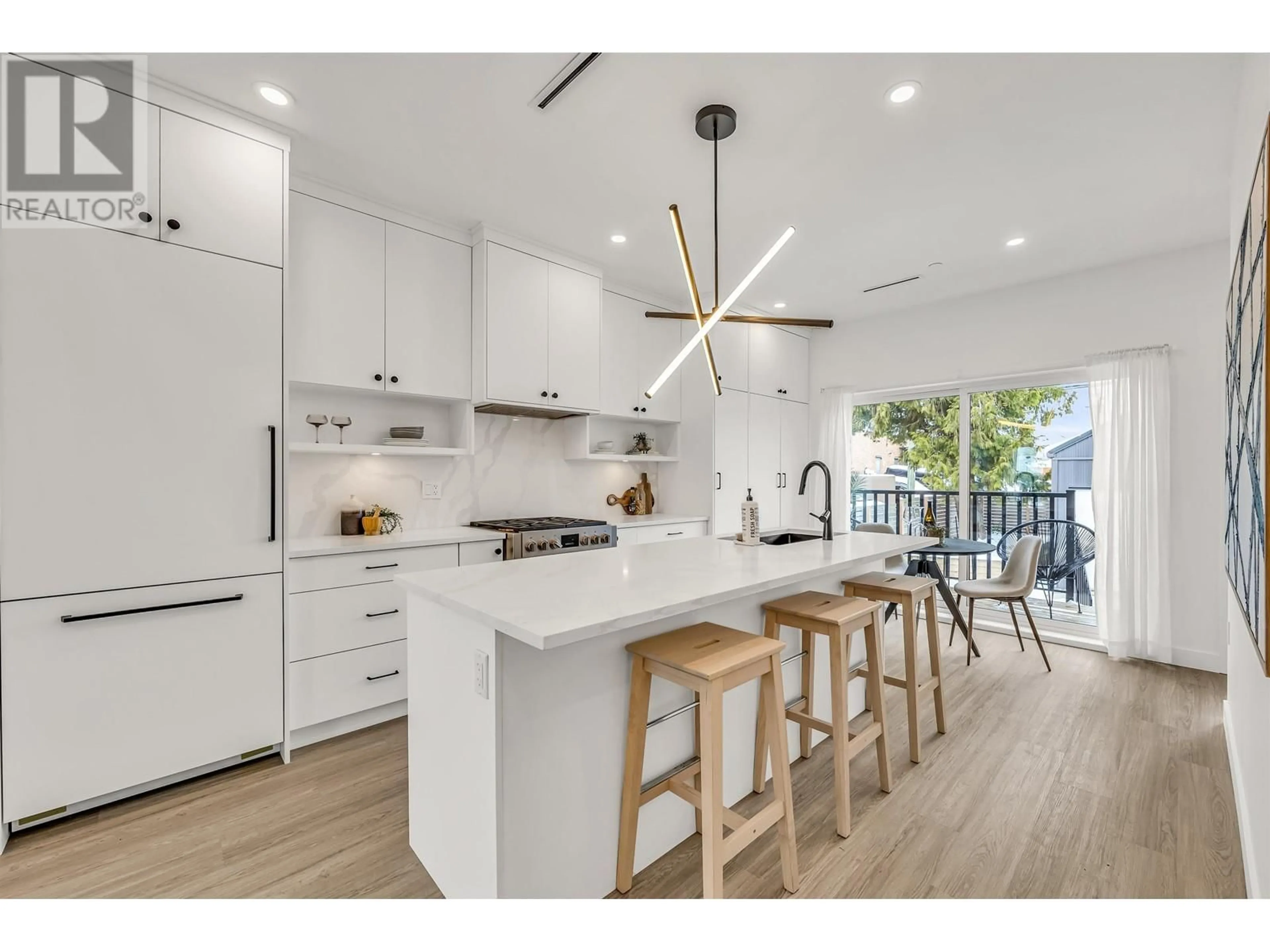 Open concept kitchen, unknown for 225 E 57TH AVENUE, Vancouver British Columbia V5X1S6