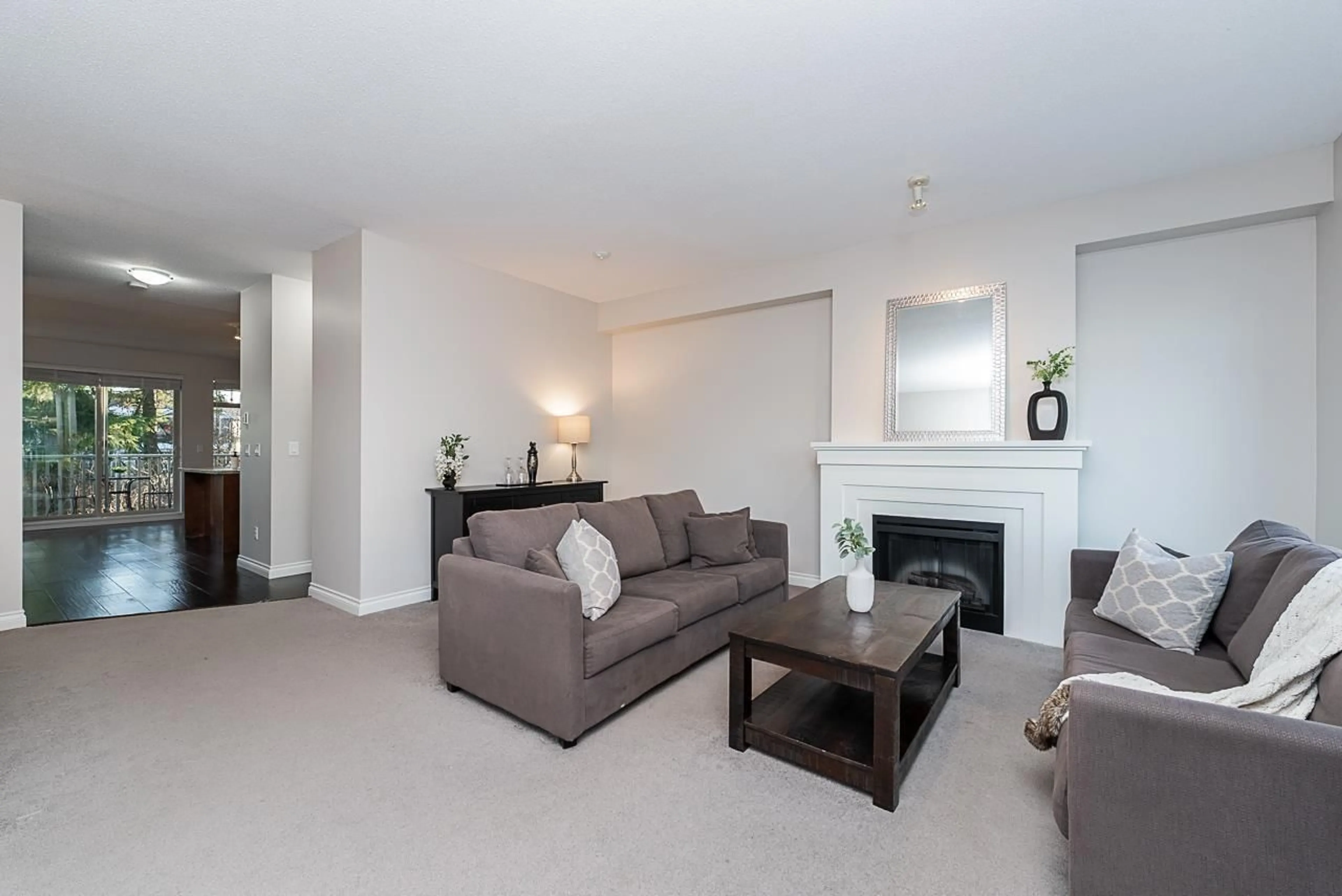 Living room with furniture, unknown for 42 - 10605 DELSOM, Delta British Columbia V4C0A4