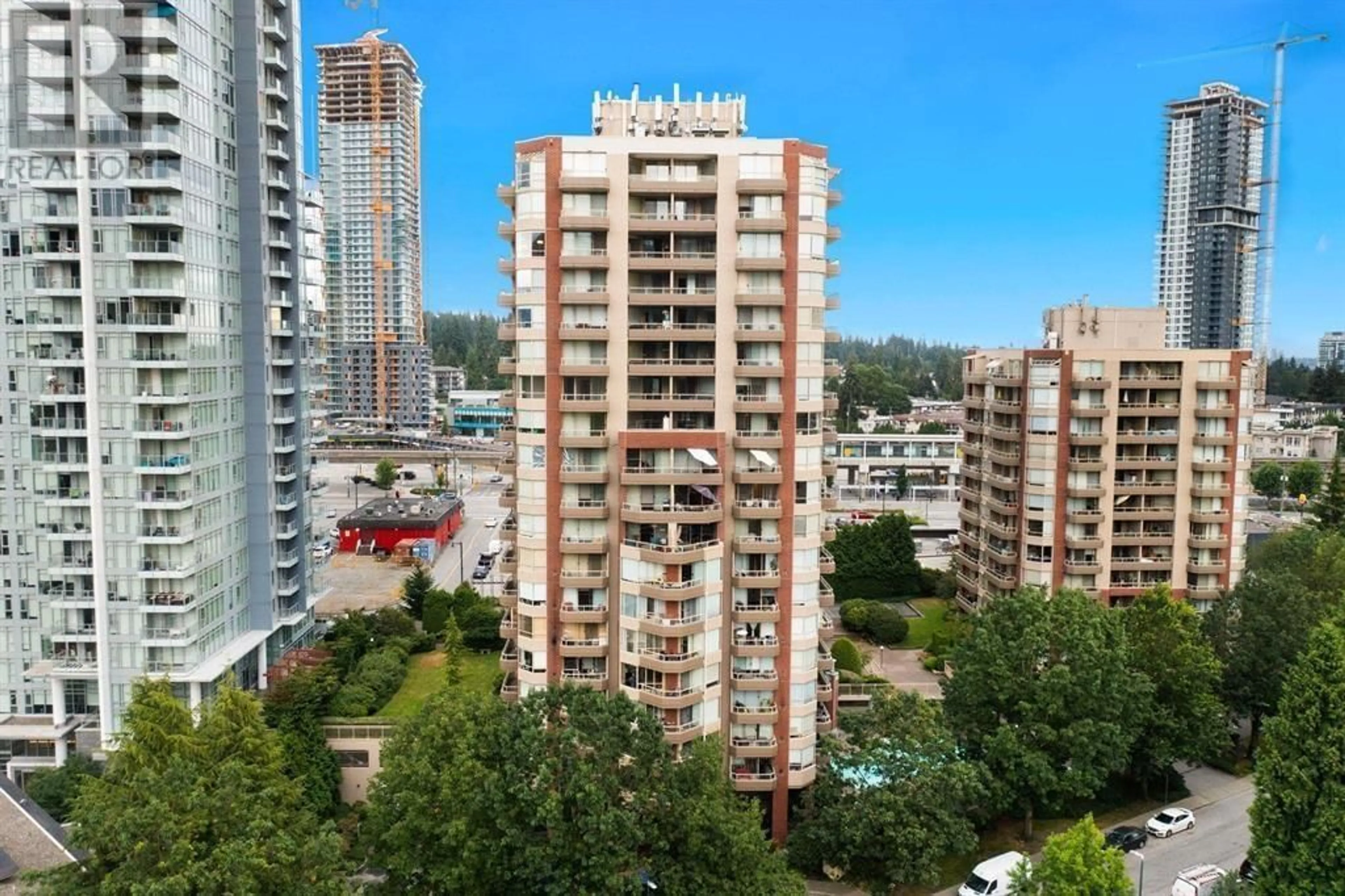 A pic from outside/outdoor area/front of a property/back of a property/a pic from drone, city buildings view from balcony for 1801 738 FARROW STREET, Coquitlam British Columbia V3J7V4