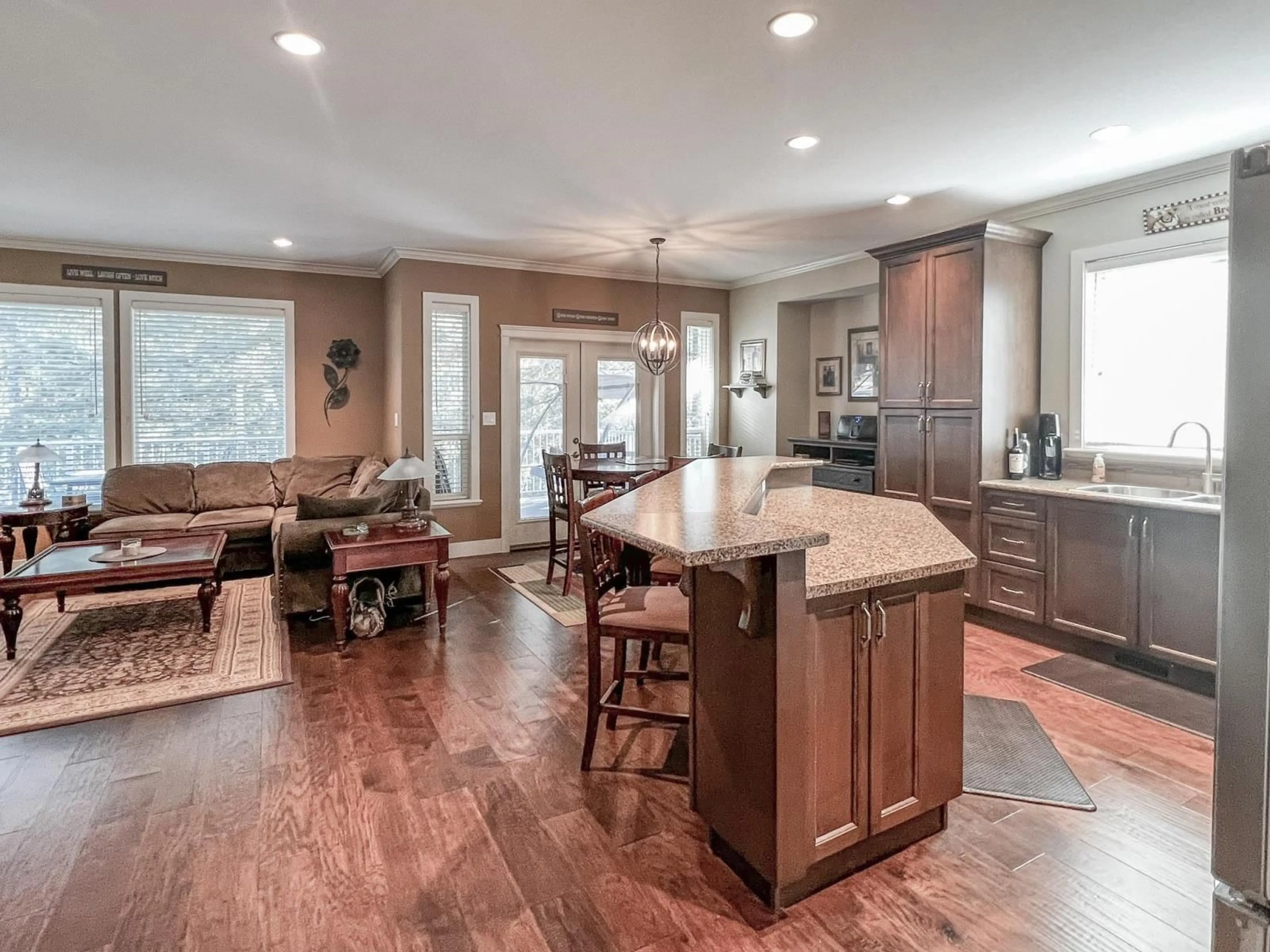 Open concept kitchen, unknown for 65732 VALLEY VIEW PLACE|Hope, Hope British Columbia V0X1L1