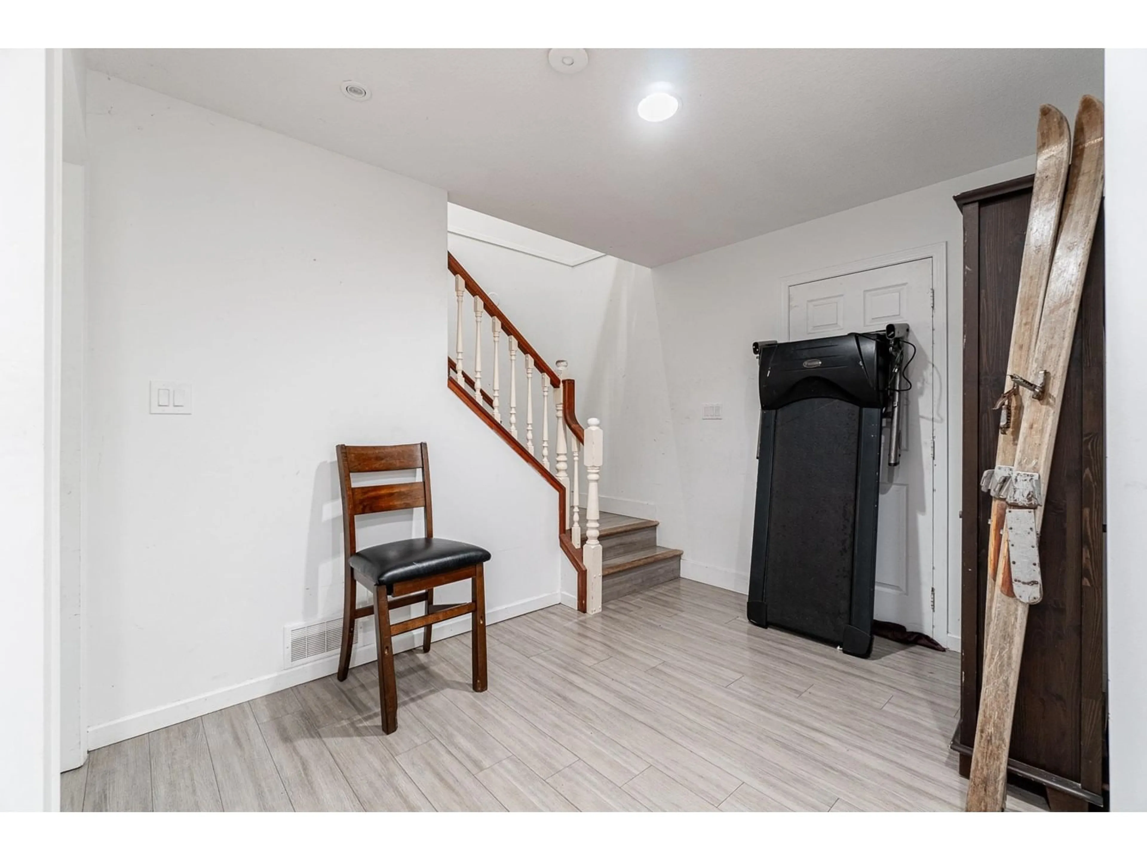 Unknown for 9540 WOODWARD, Mission British Columbia V4S1H9