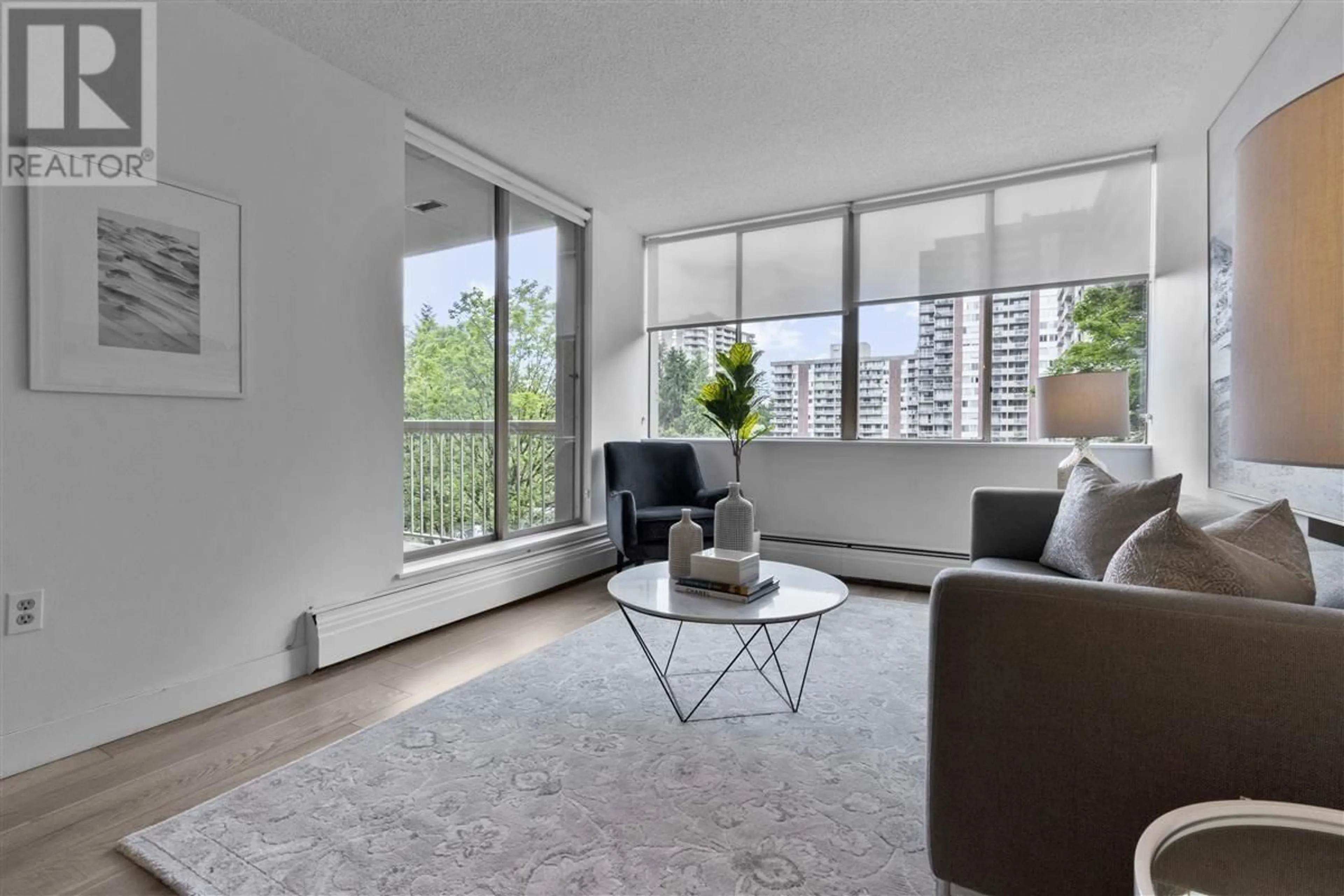 Living room with furniture, unknown for 511 - 2008 FULLERTON AVENUE, North Vancouver British Columbia V7P3G7