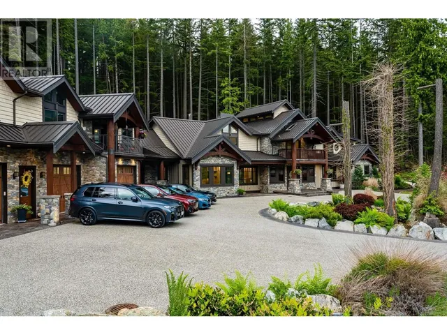 3299 BLACK BEAR WAY, Anmore 4
