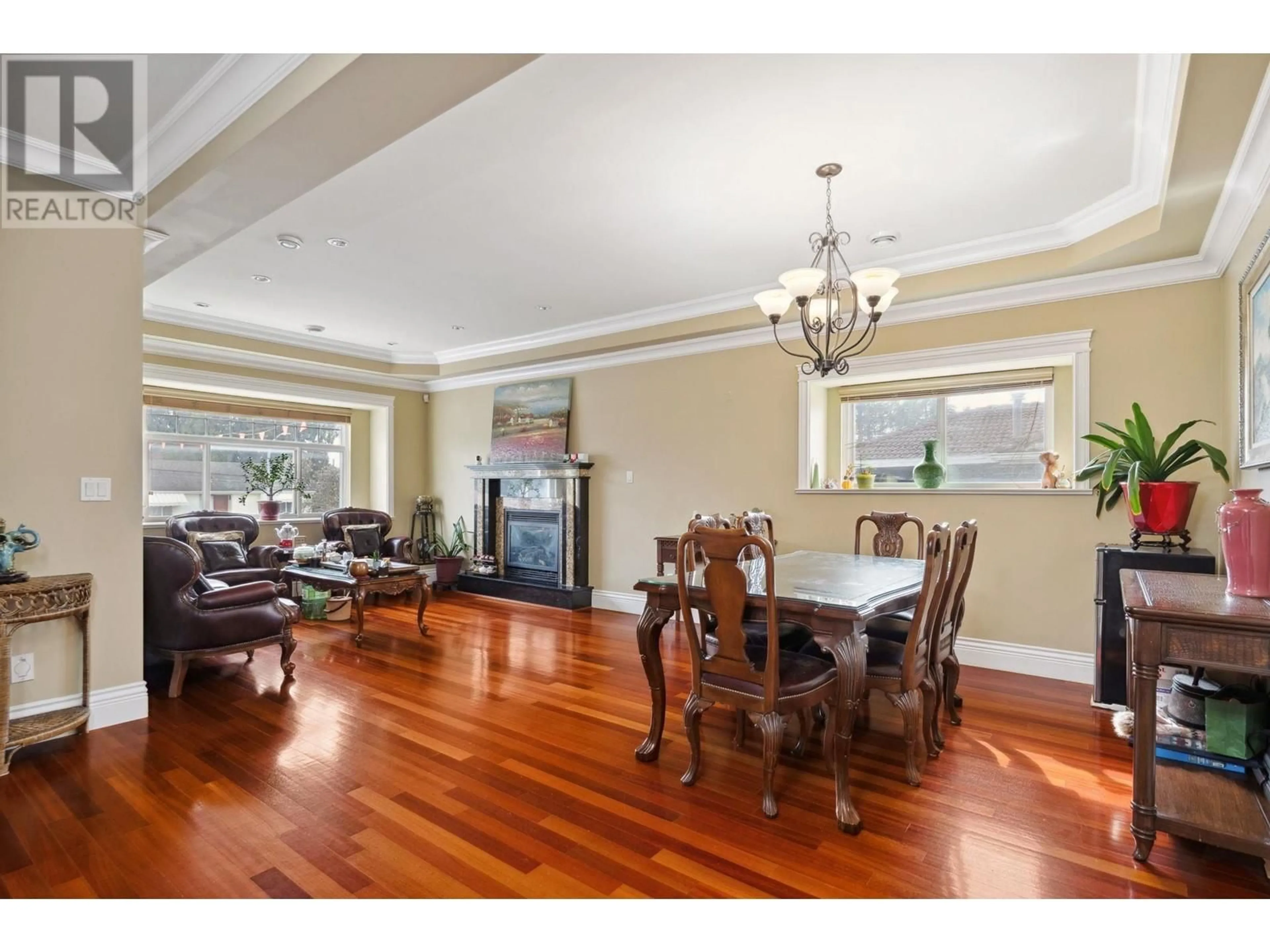 Dining room, wood/laminate floor for 8111 GILBERT ROAD, Richmond British Columbia V7C3W8