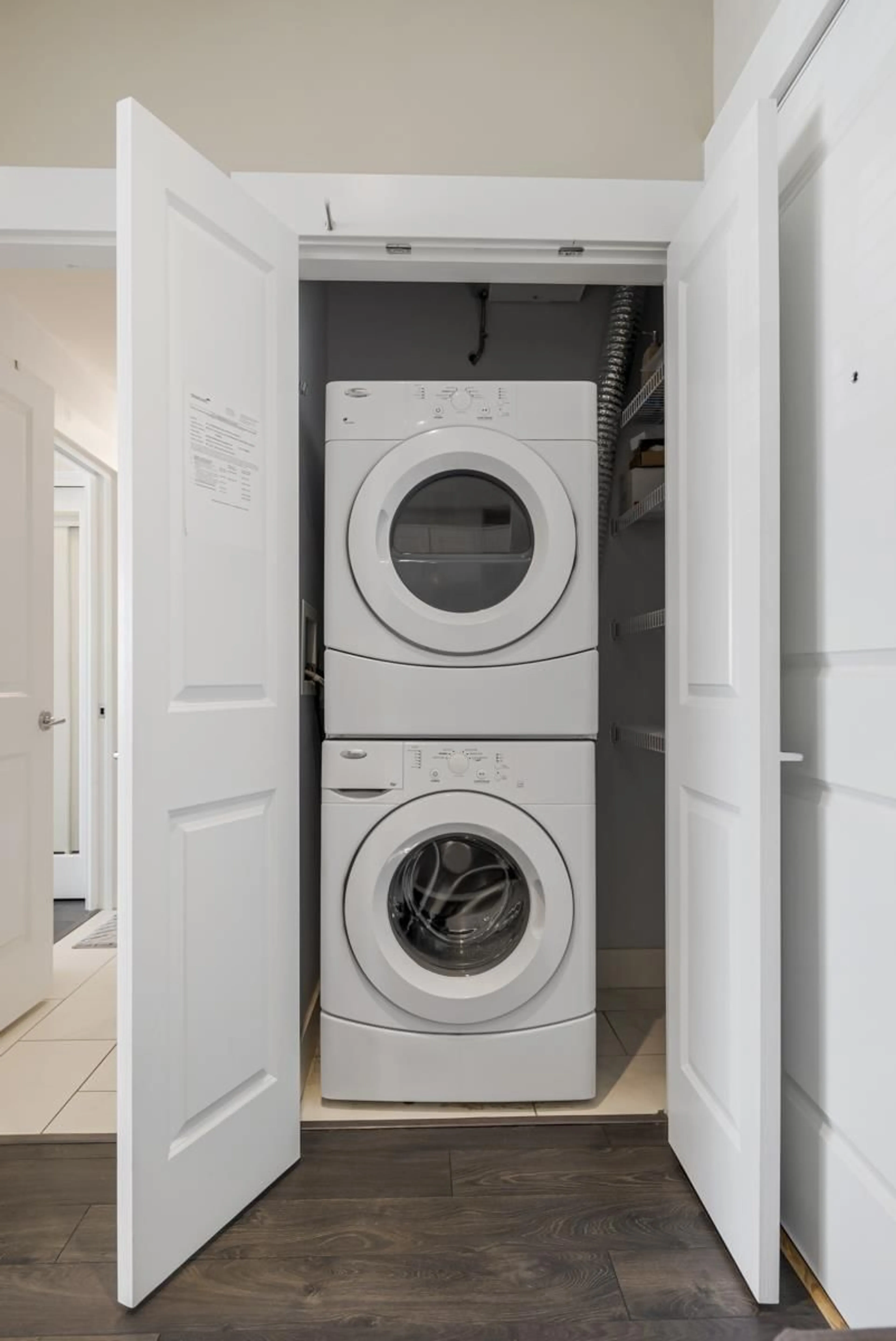 Laundry room for 222 20728 WILLOUGHBY TOWN CENTRE DRIVE, Langley British Columbia V2Y0P3