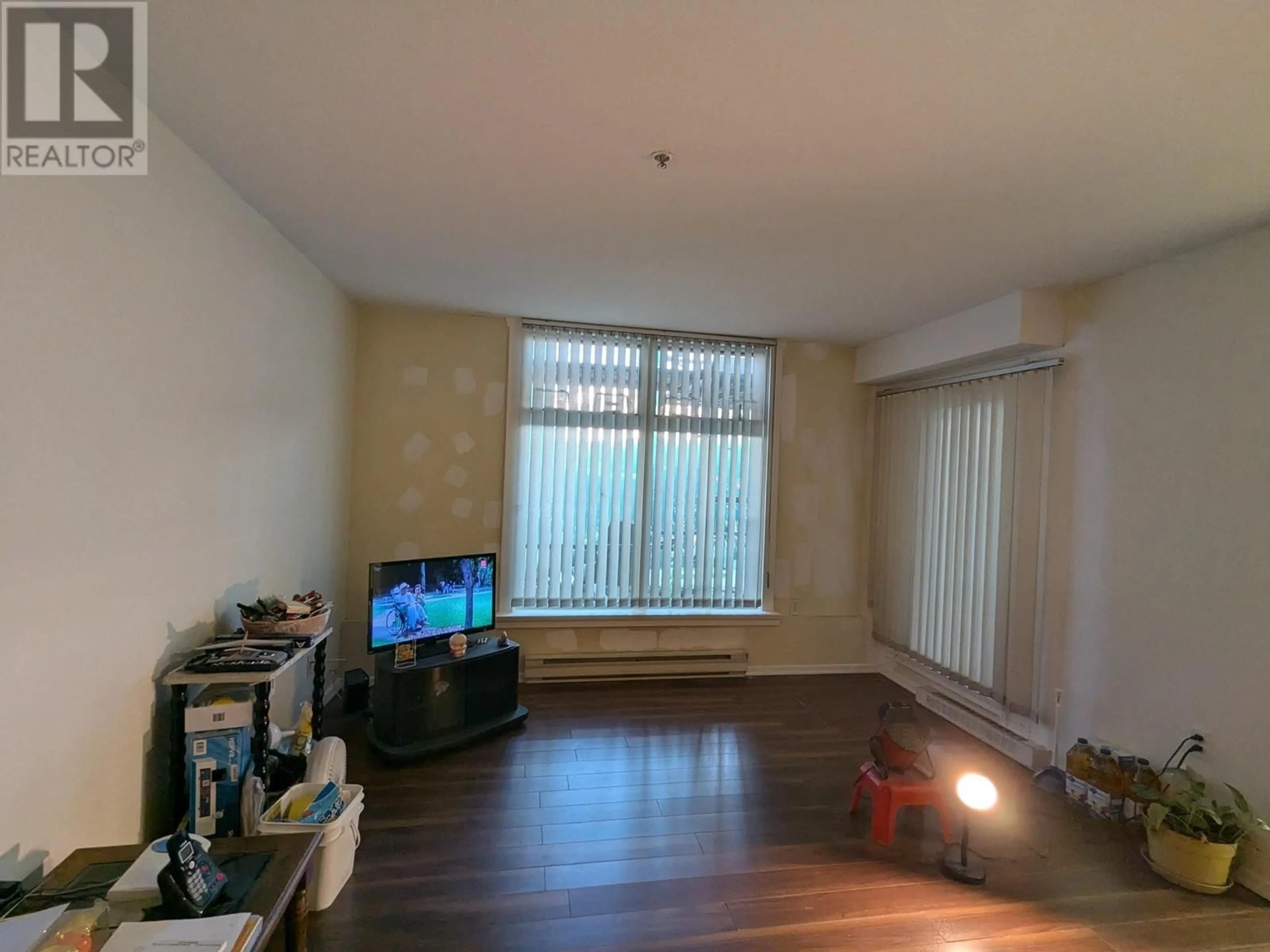 A pic of a room for 101 2533 PENTICTON STREET, Vancouver British Columbia V5M4T8