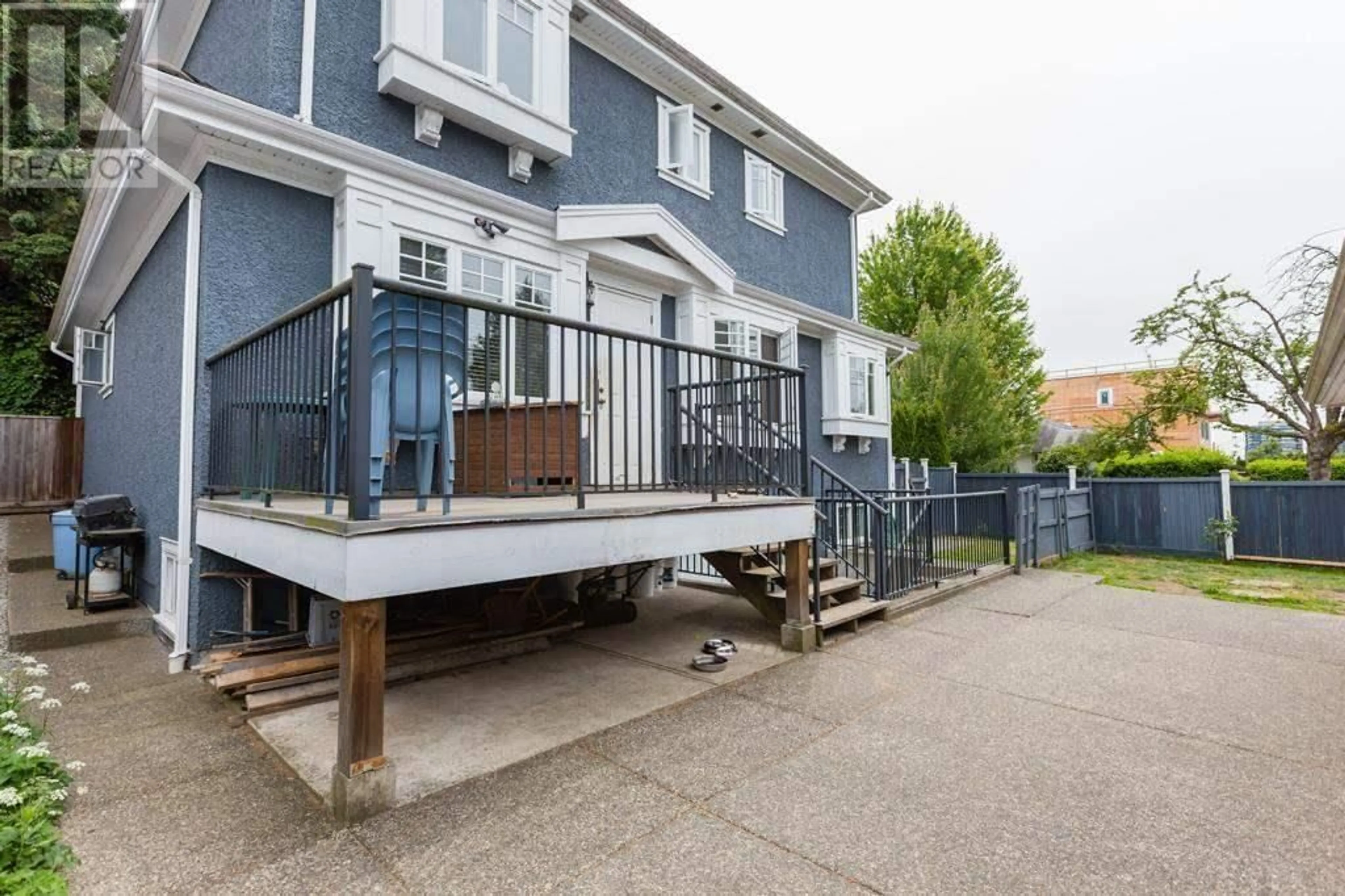 Patio, street for 1505 W 62ND AVENUE, Vancouver British Columbia V6P2E8