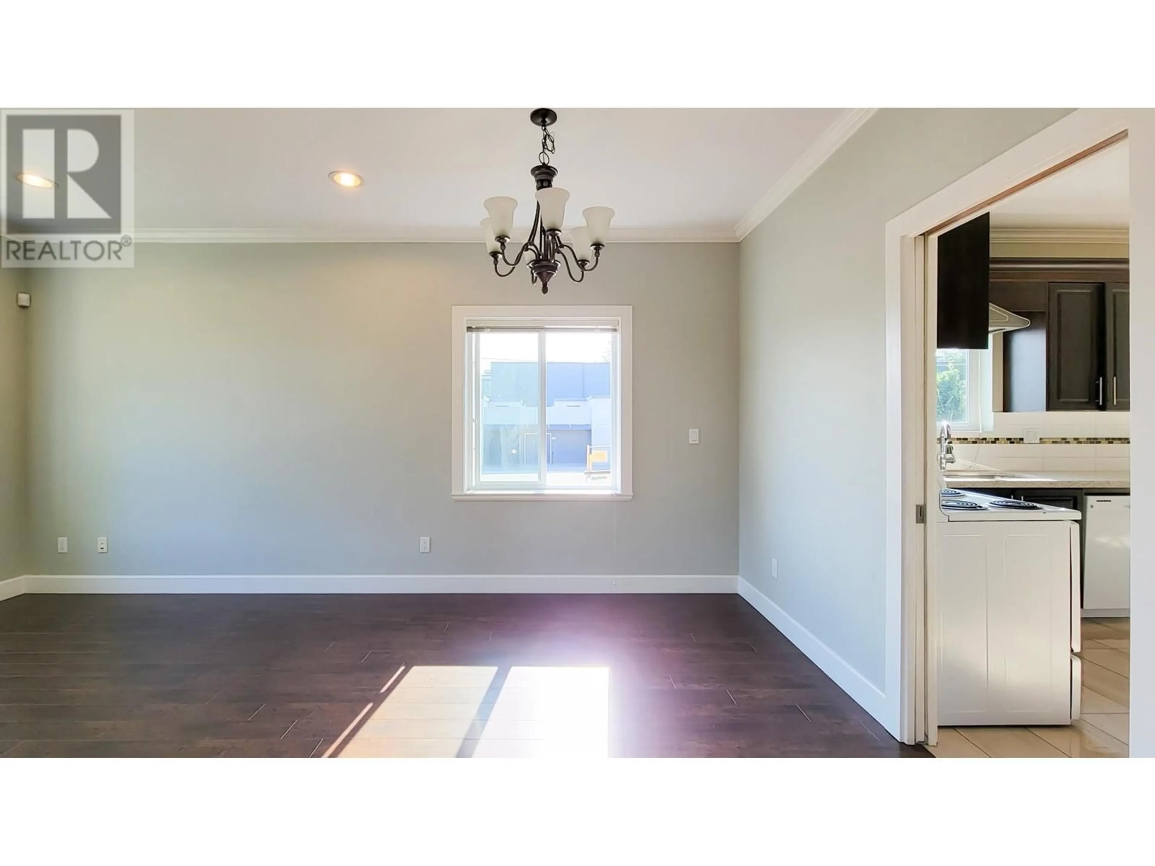 A pic of a room for 3096 26TH AVENUE, Vancouver British Columbia V5R1L6