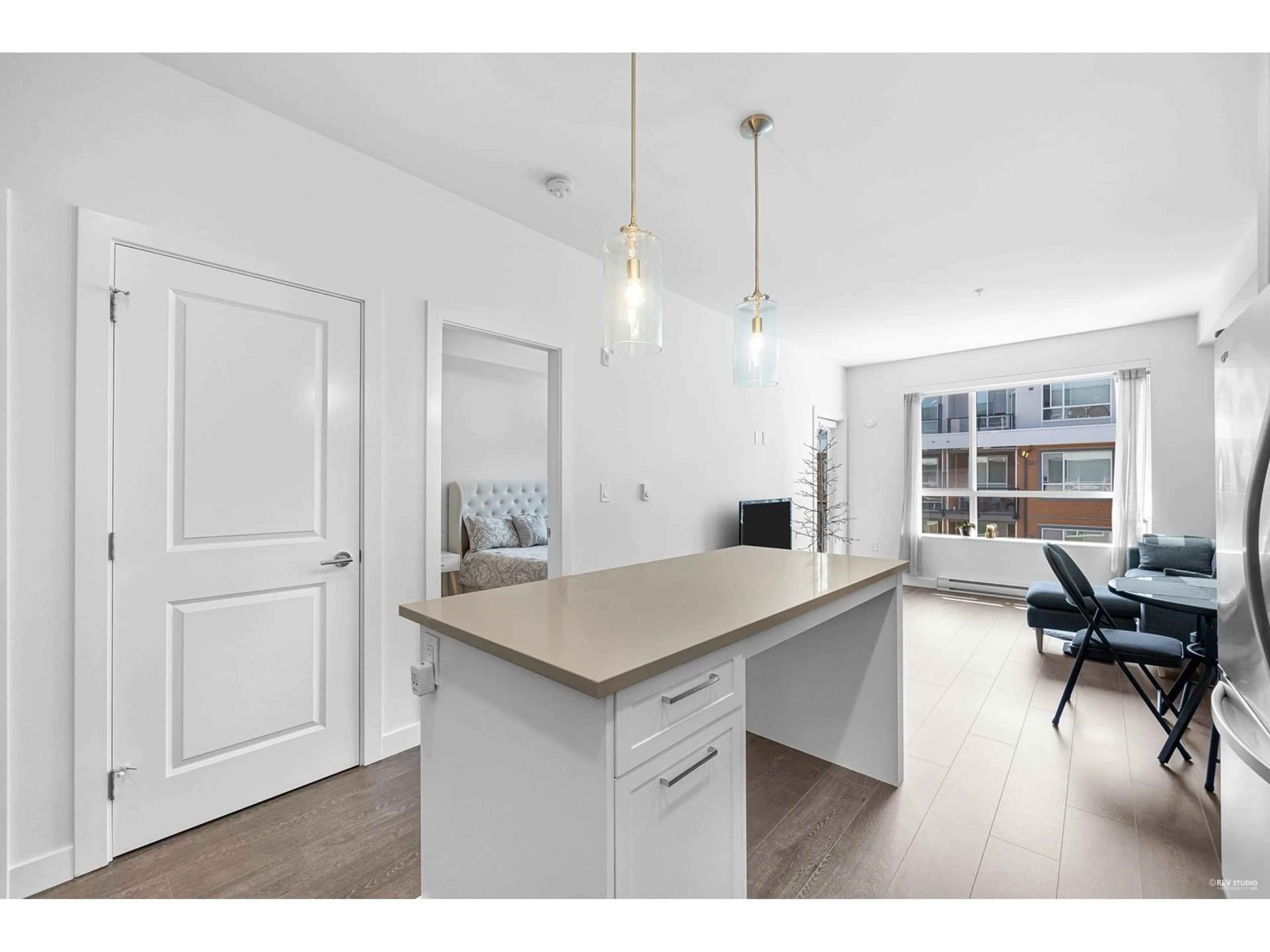 Open concept kitchen, unknown for B524 20834 80 AVENUE, Langley British Columbia V2Y3M6