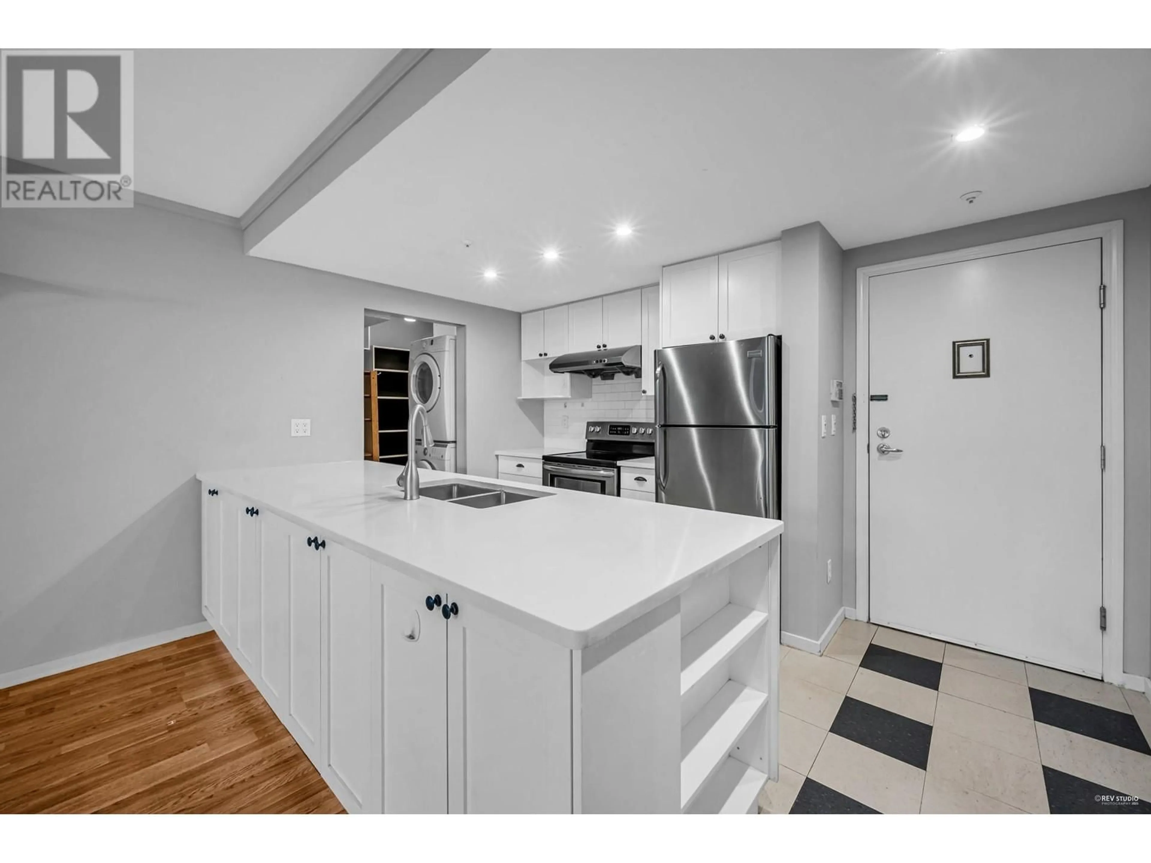 Open concept kitchen, unknown for 103 6893 PRENTER STREET, Burnaby British Columbia V5E4L3