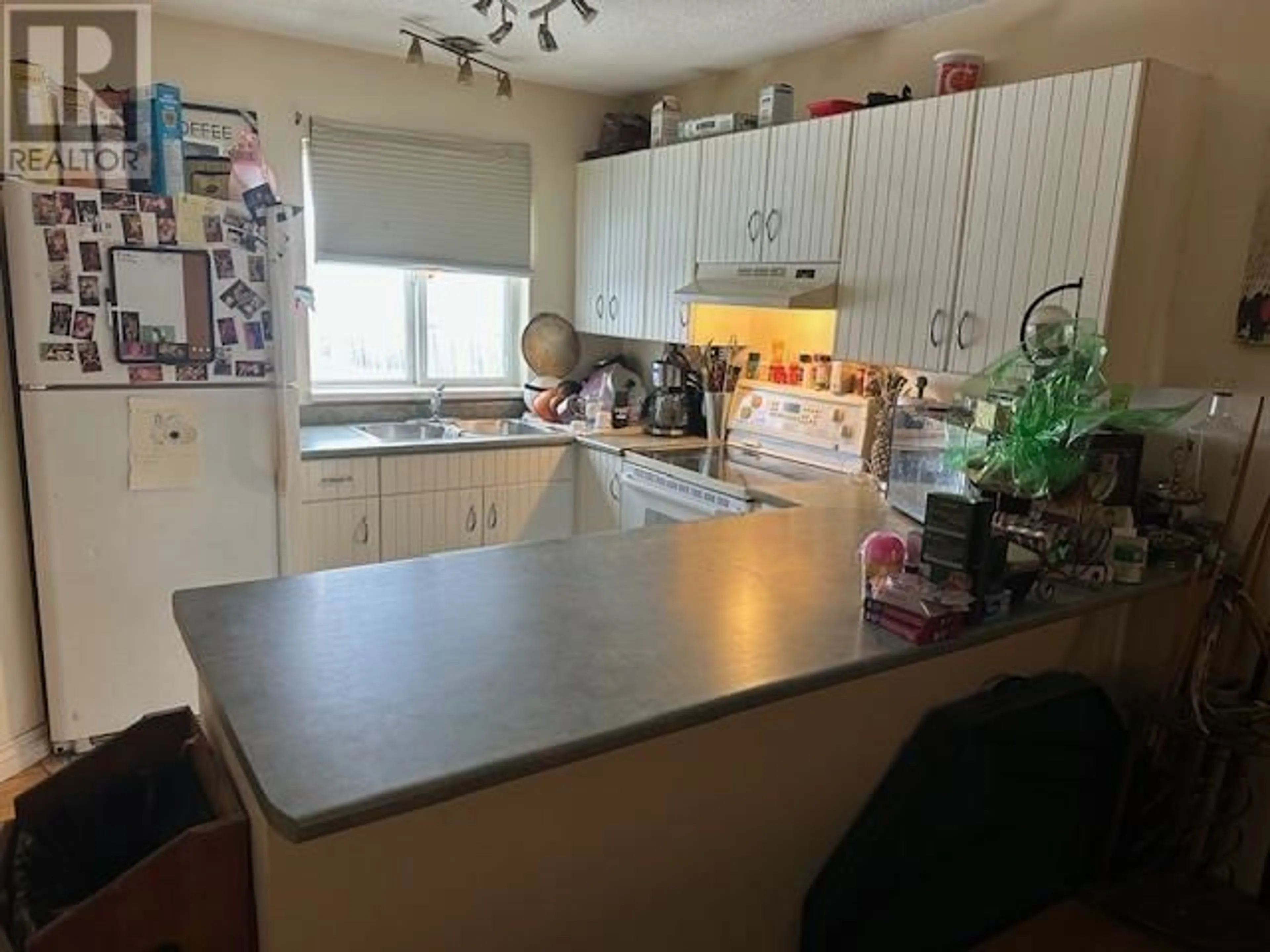 Standard kitchen, unknown for 8813 101 AVENUE, Fort St. John British Columbia V1J7C6