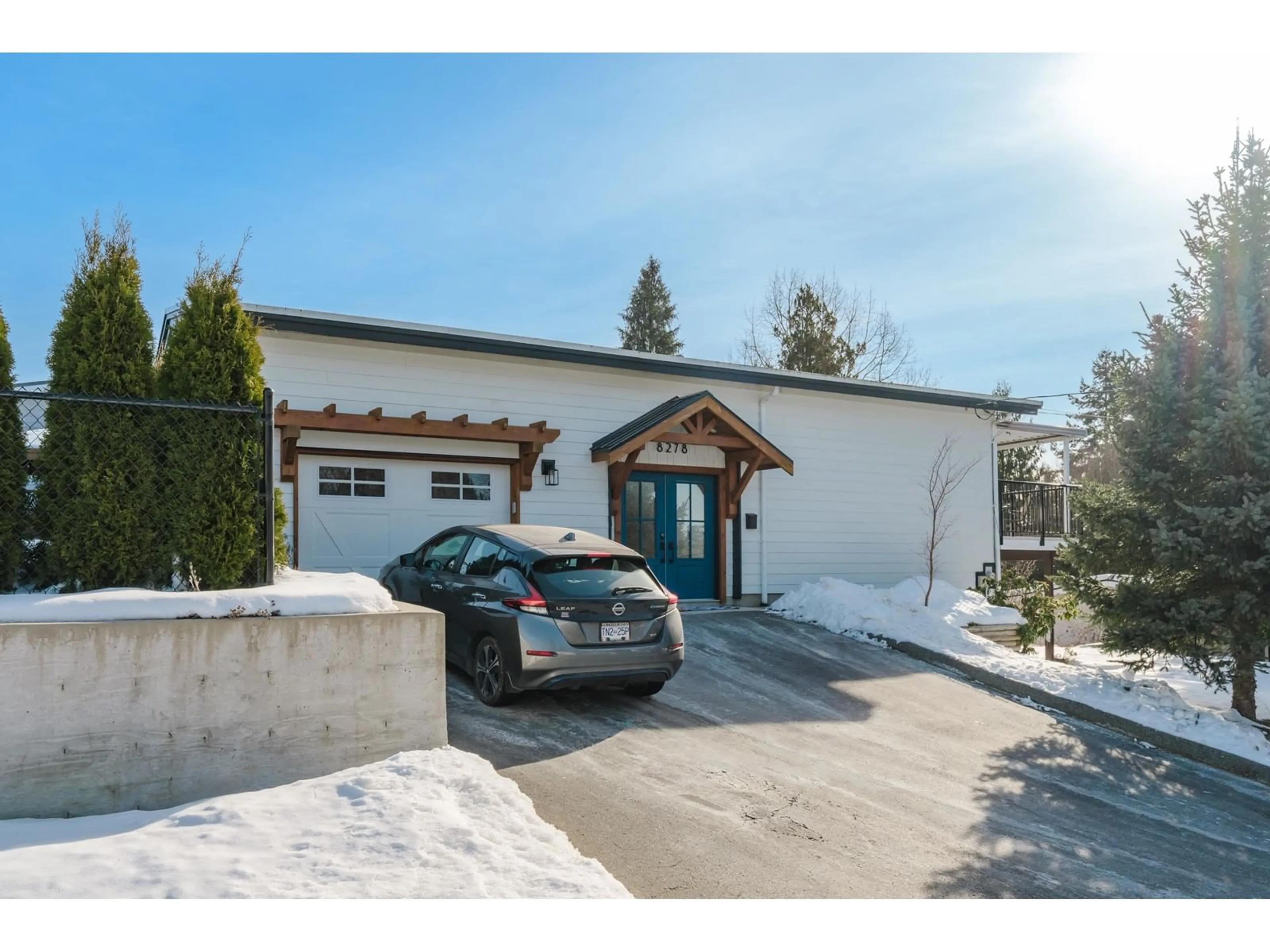 Indoor garage for 8278 DOGWOOD STREET, Mission British Columbia V2V3R6