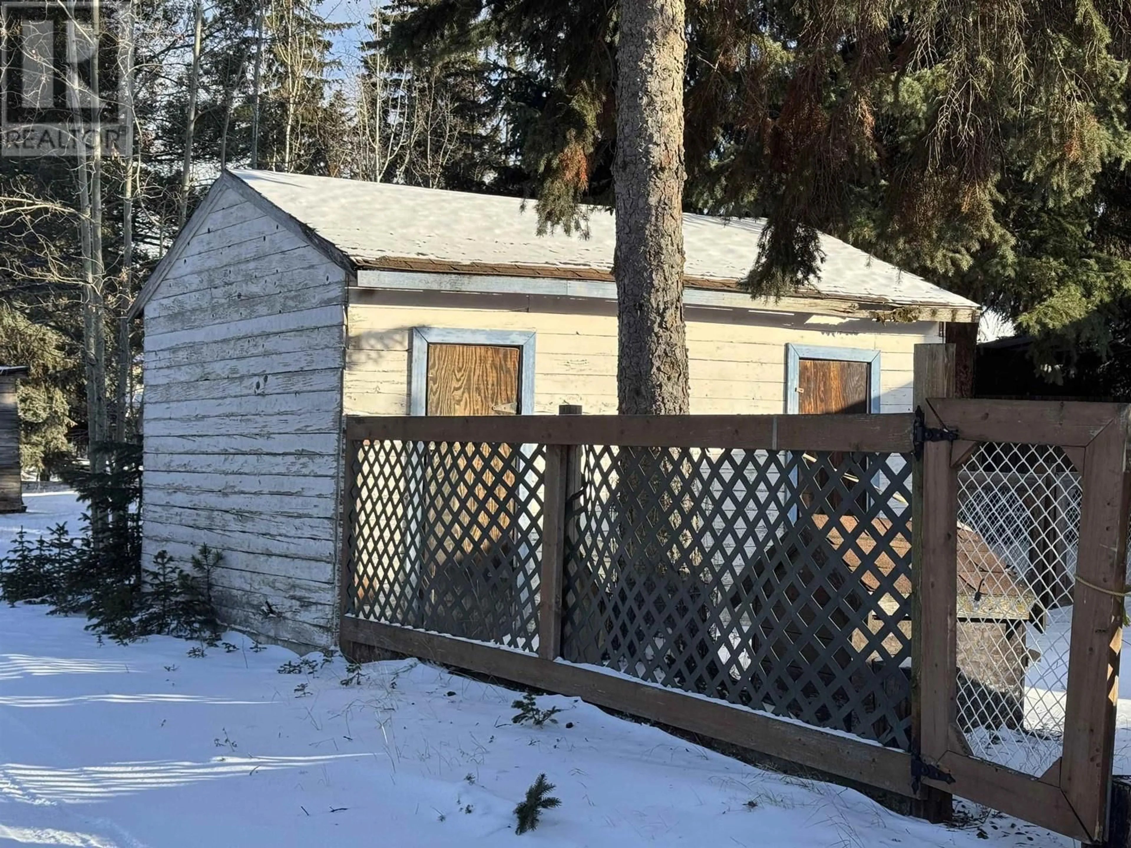 Shed for 1390 7TH AVENUE, Valemount British Columbia V0E2Z0