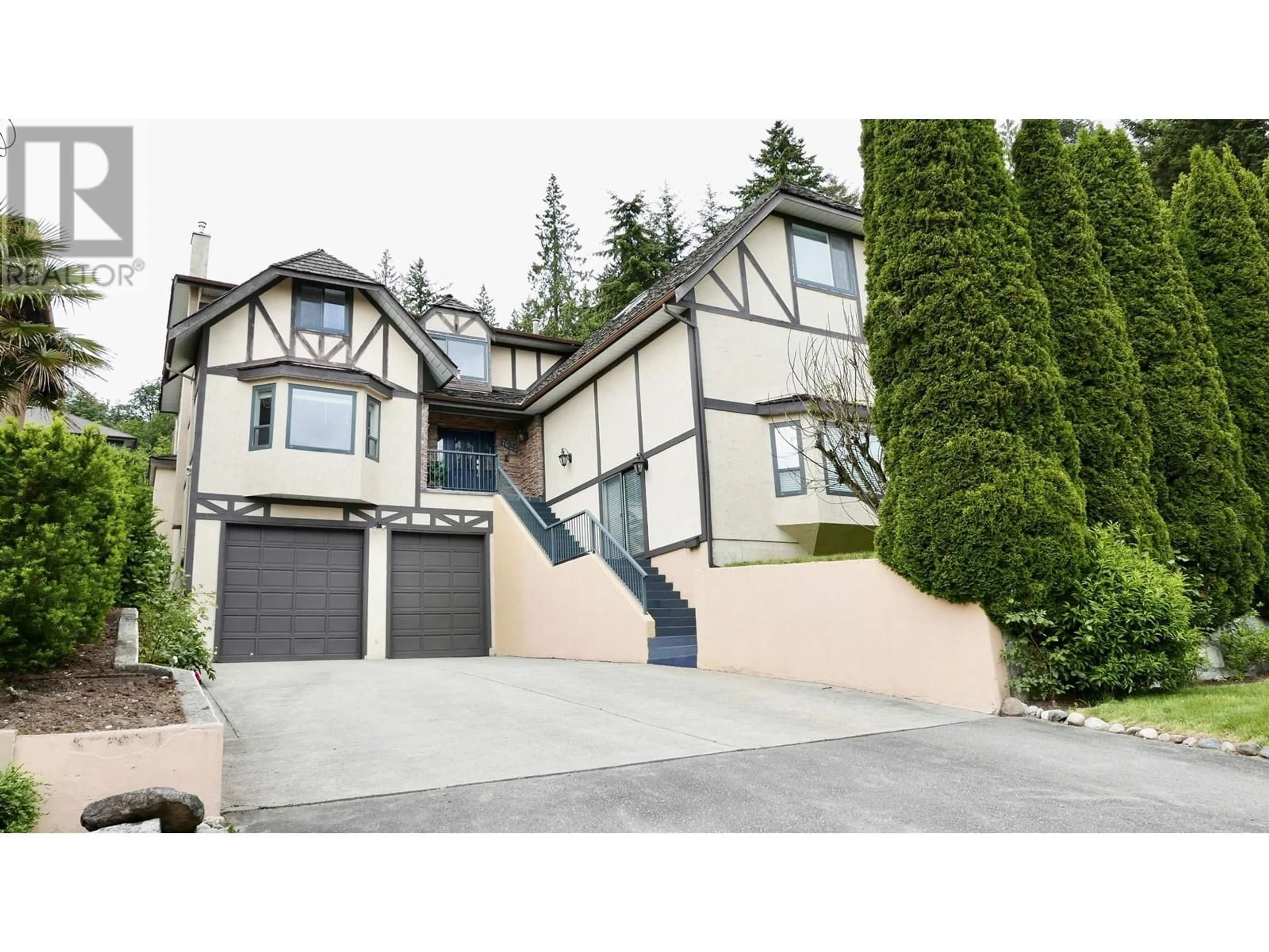 Home with vinyl exterior material, street for 7625 AUBREY STREET, Burnaby British Columbia V5A1K6