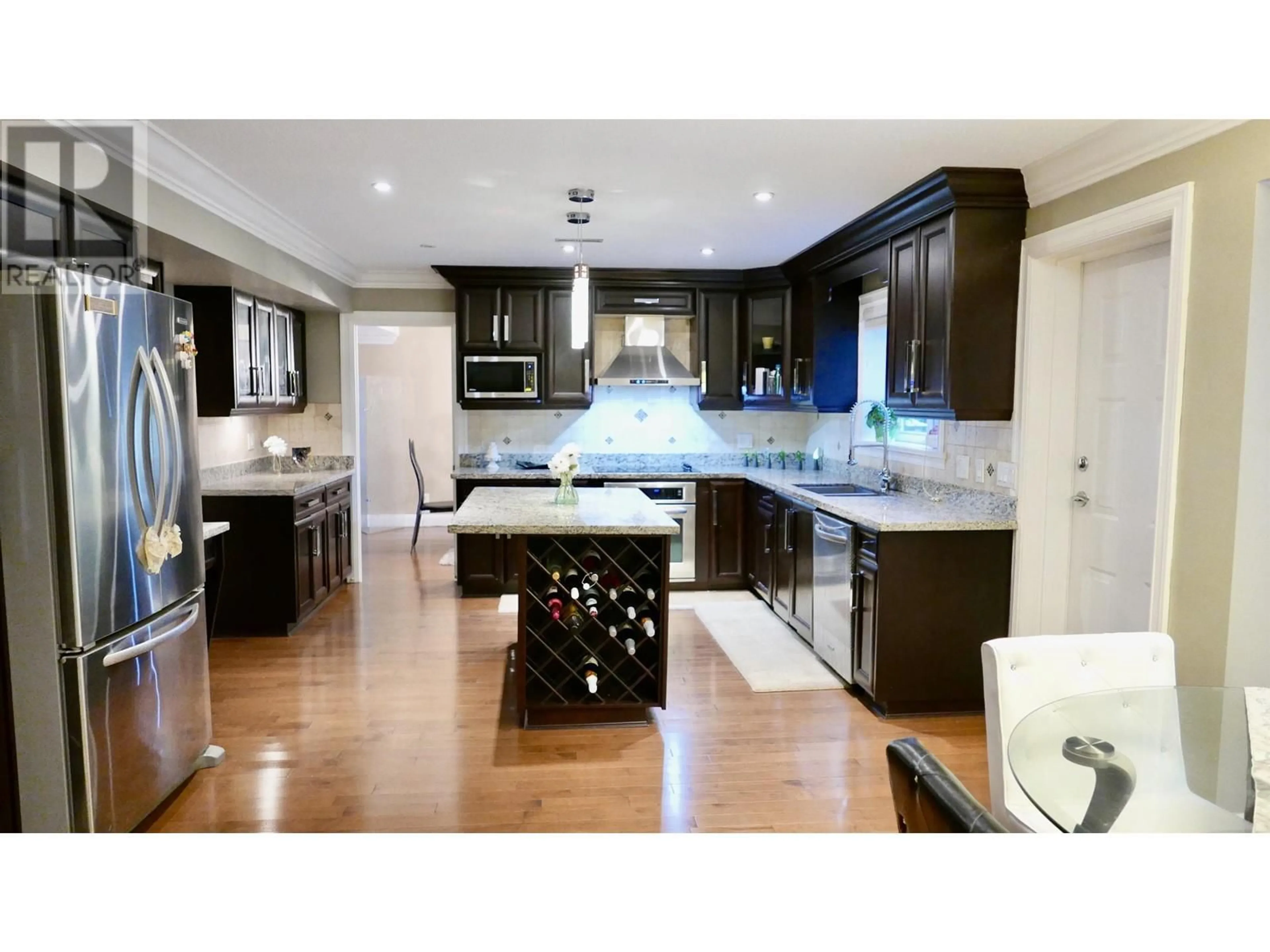 Open concept kitchen, unknown for 7625 AUBREY STREET, Burnaby British Columbia V5A1K6