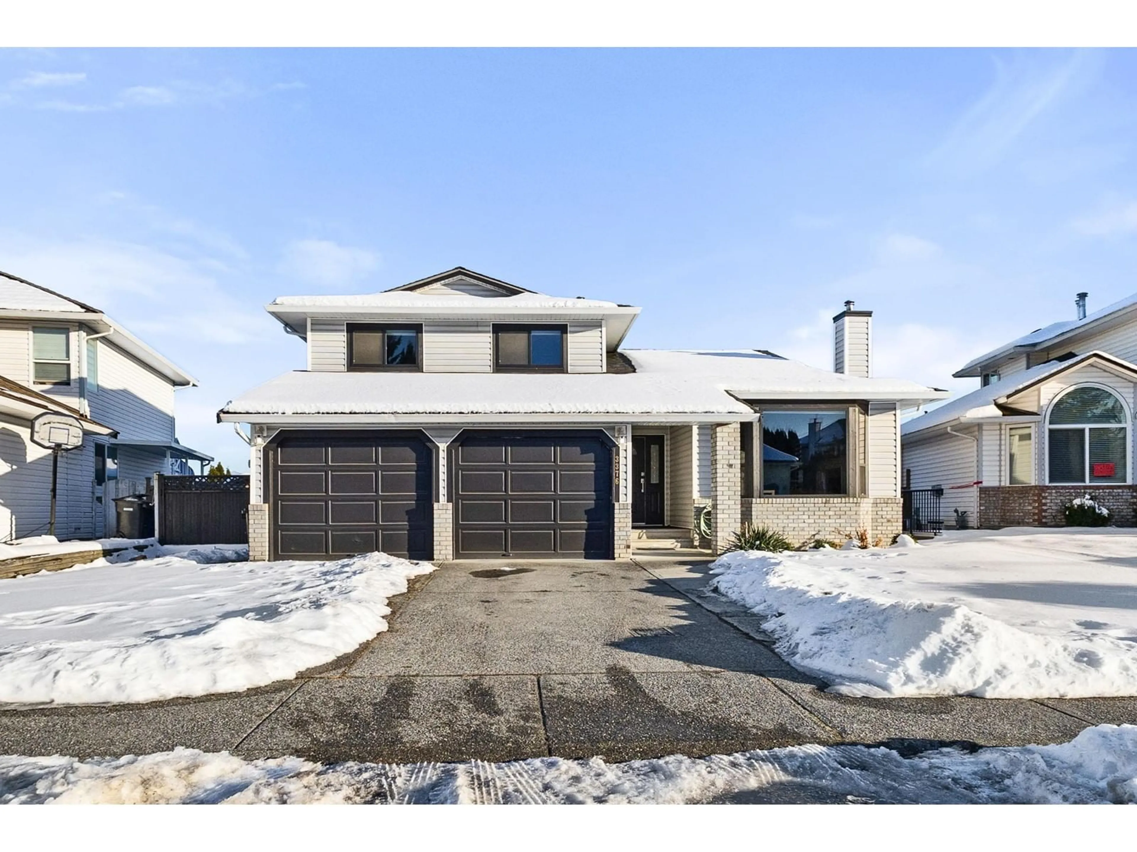 Home with brick exterior material, street for 3376 ELKFORD, Abbotsford British Columbia V2T5C5