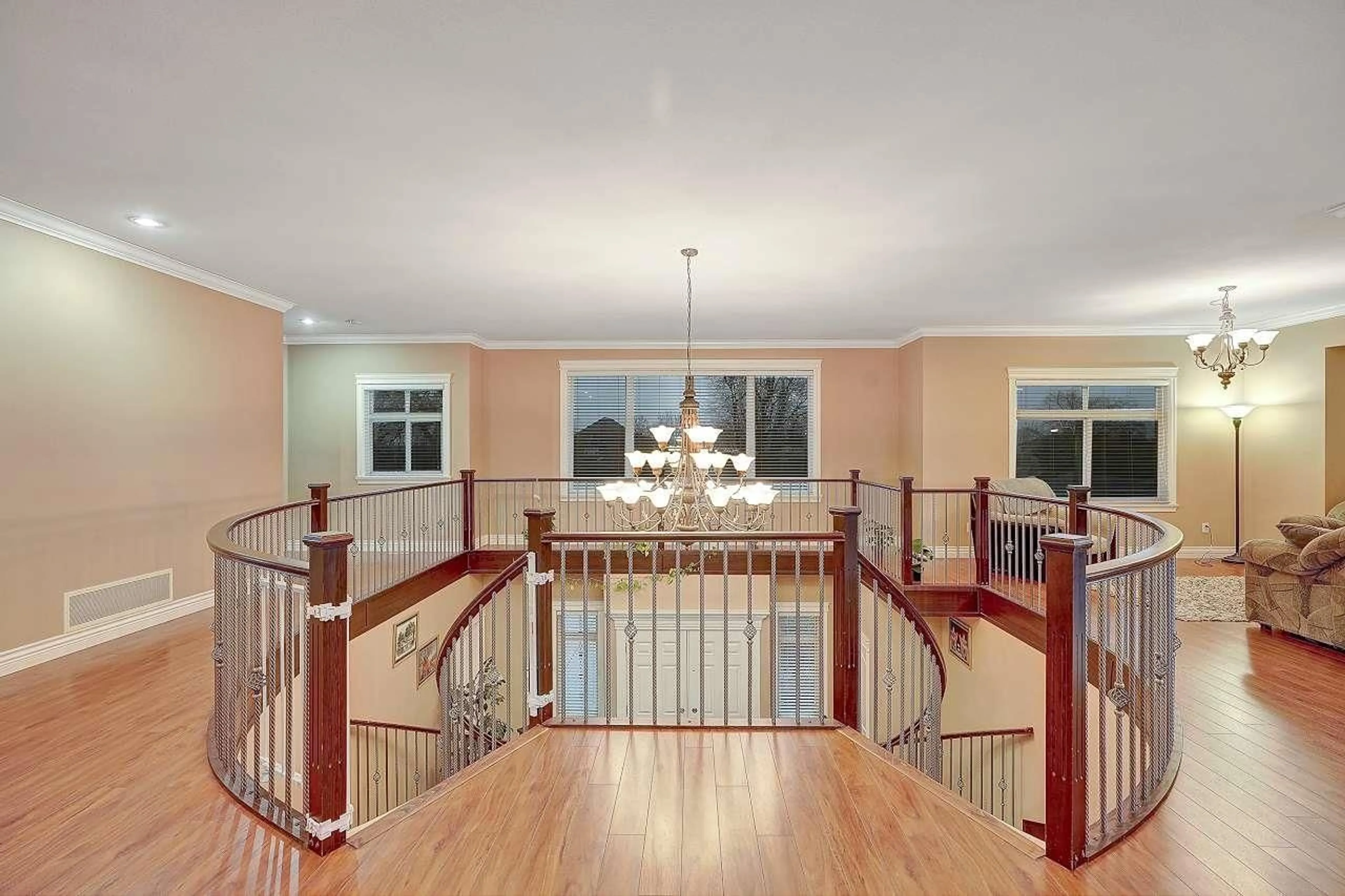 Indoor foyer for 6277 BELL ROAD, Abbotsford British Columbia V3G1M6