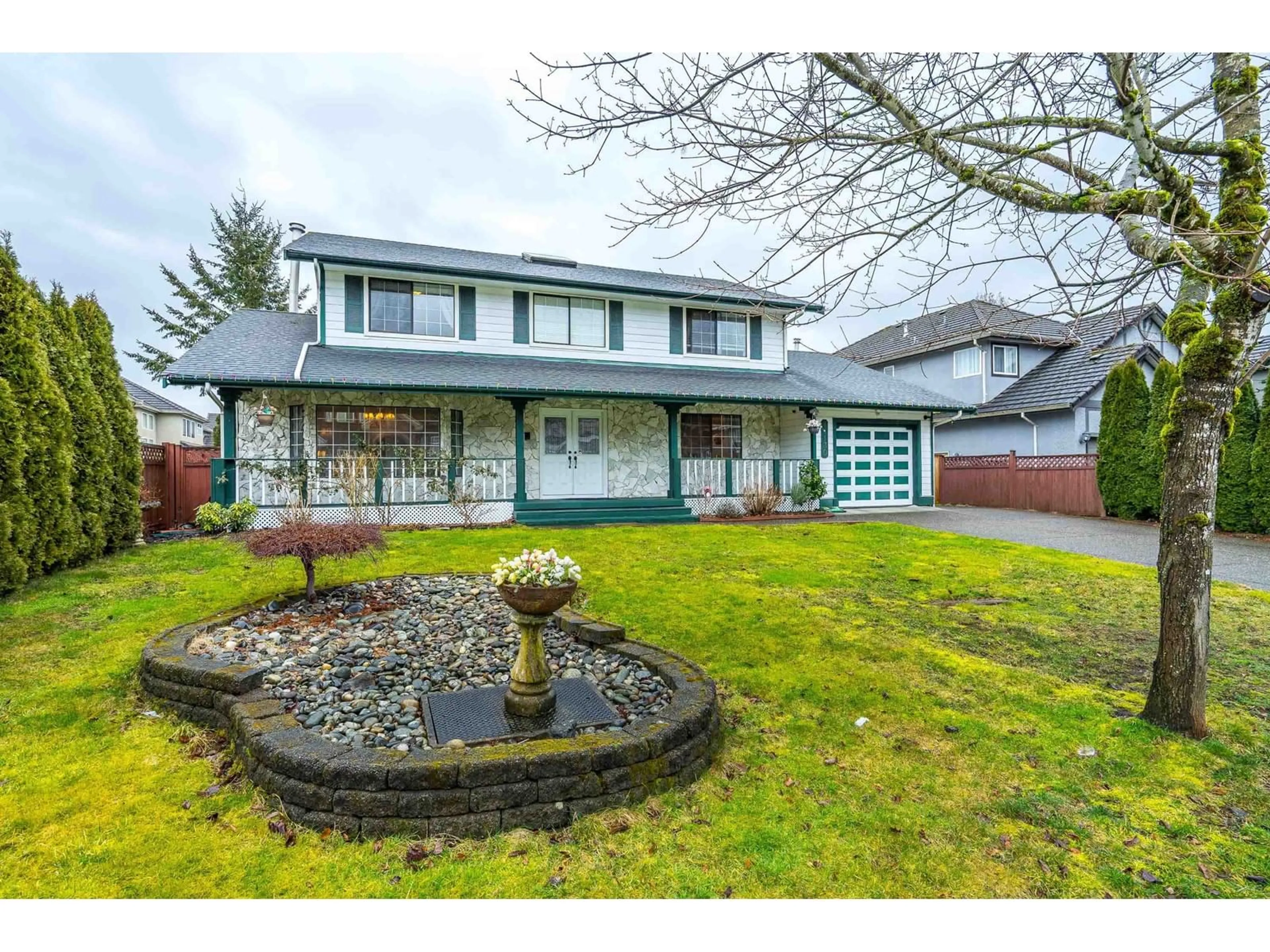 Home with vinyl exterior material, street for 11130 158, Surrey British Columbia V4N5B4