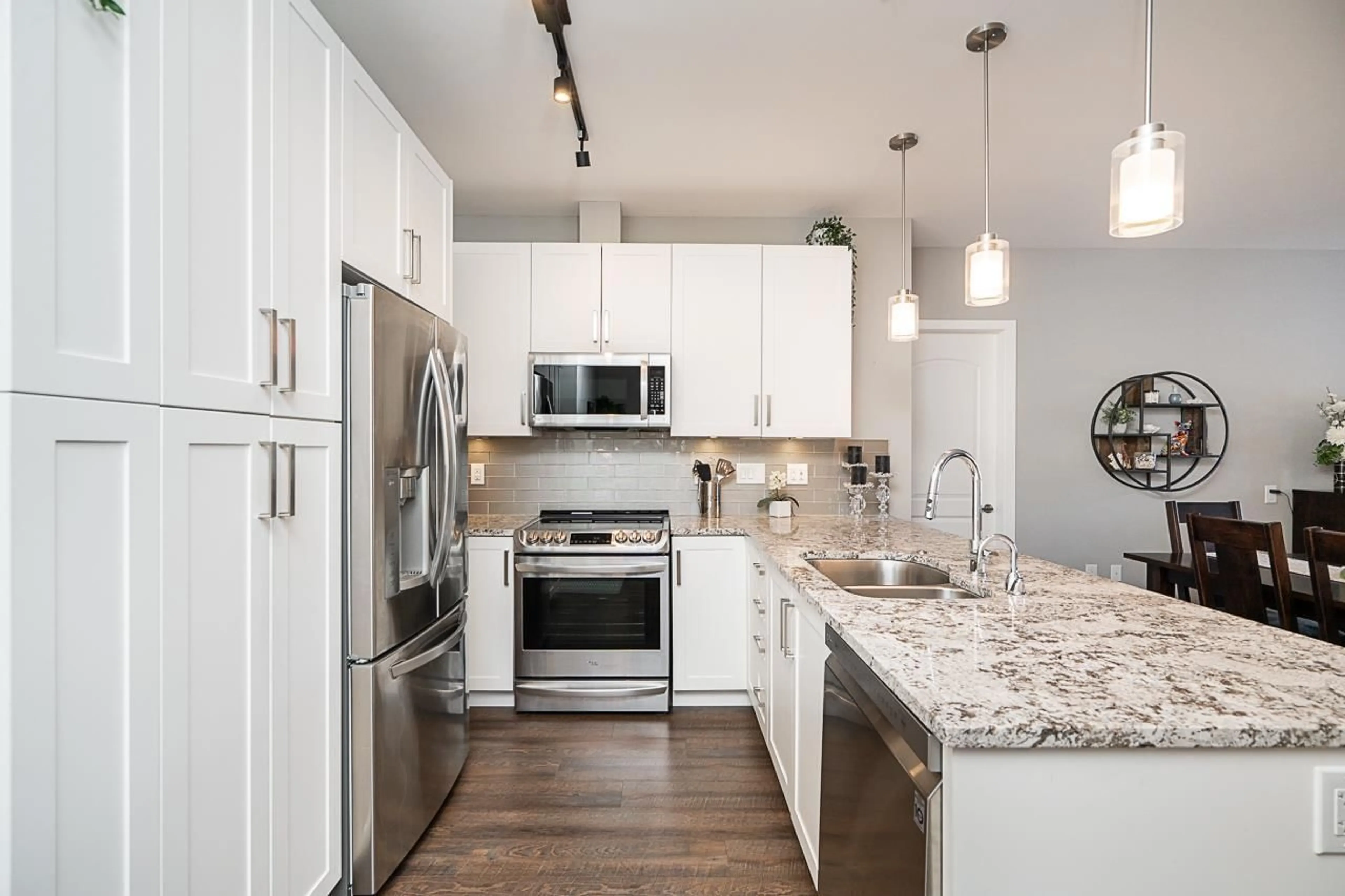 Open concept kitchen, unknown for 213 6490 194 STREET, Surrey British Columbia V4N5W7