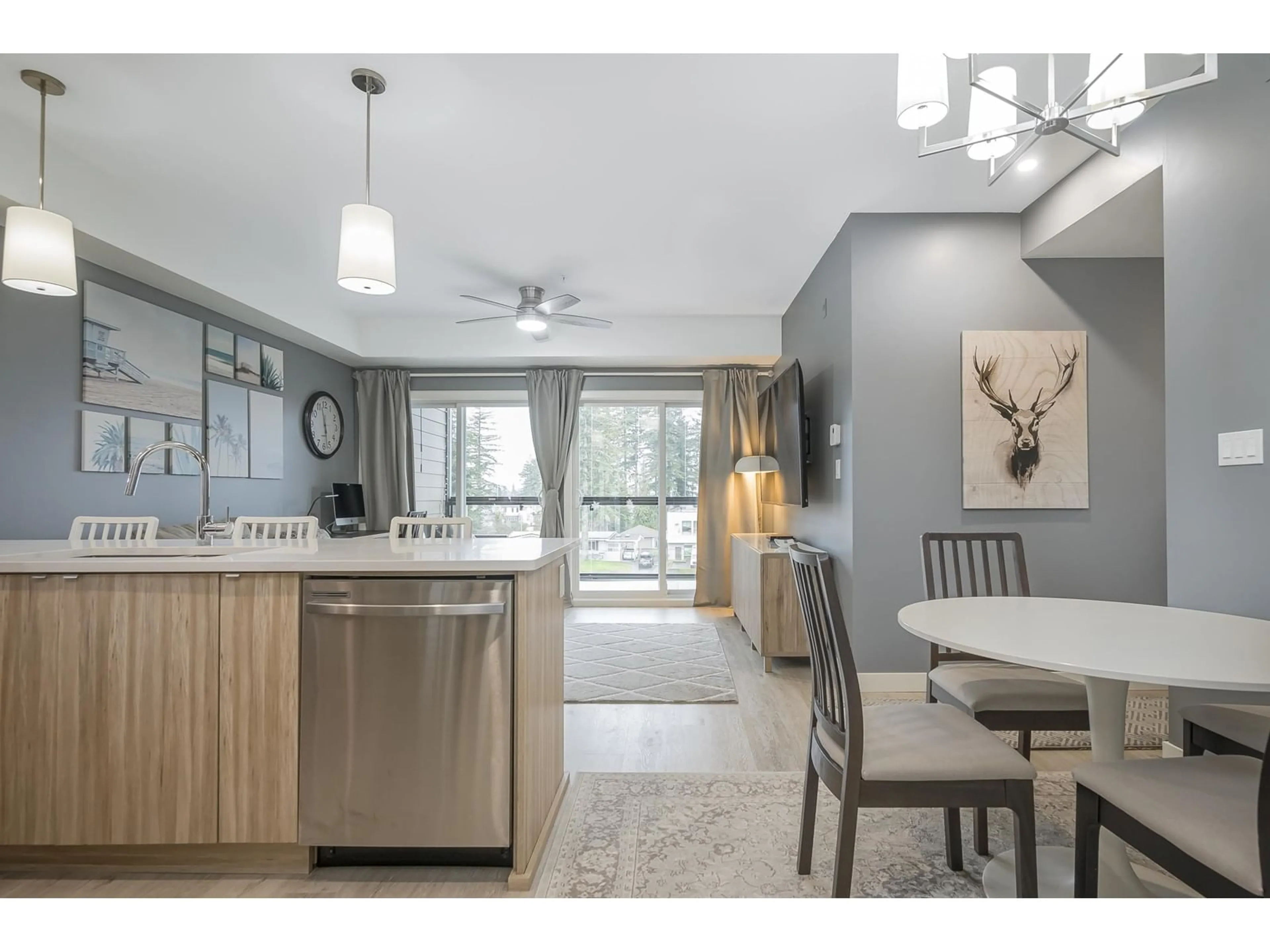 Open concept kitchen, unknown for 510 2649 JAMES STREET, Abbotsford British Columbia V2T3L6