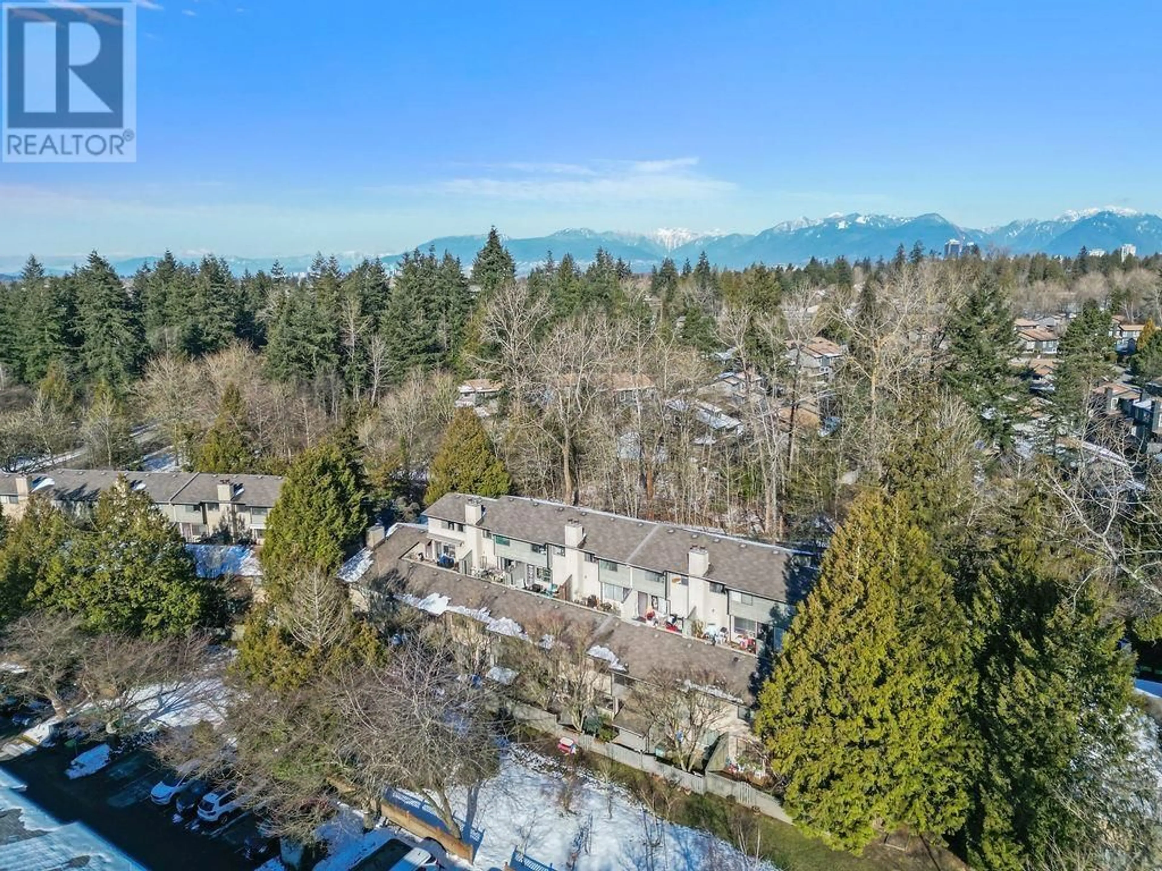 A pic from outside/outdoor area/front of a property/back of a property/a pic from drone, mountain view for 3446 NAIRN AVENUE, Vancouver British Columbia V5S4B5