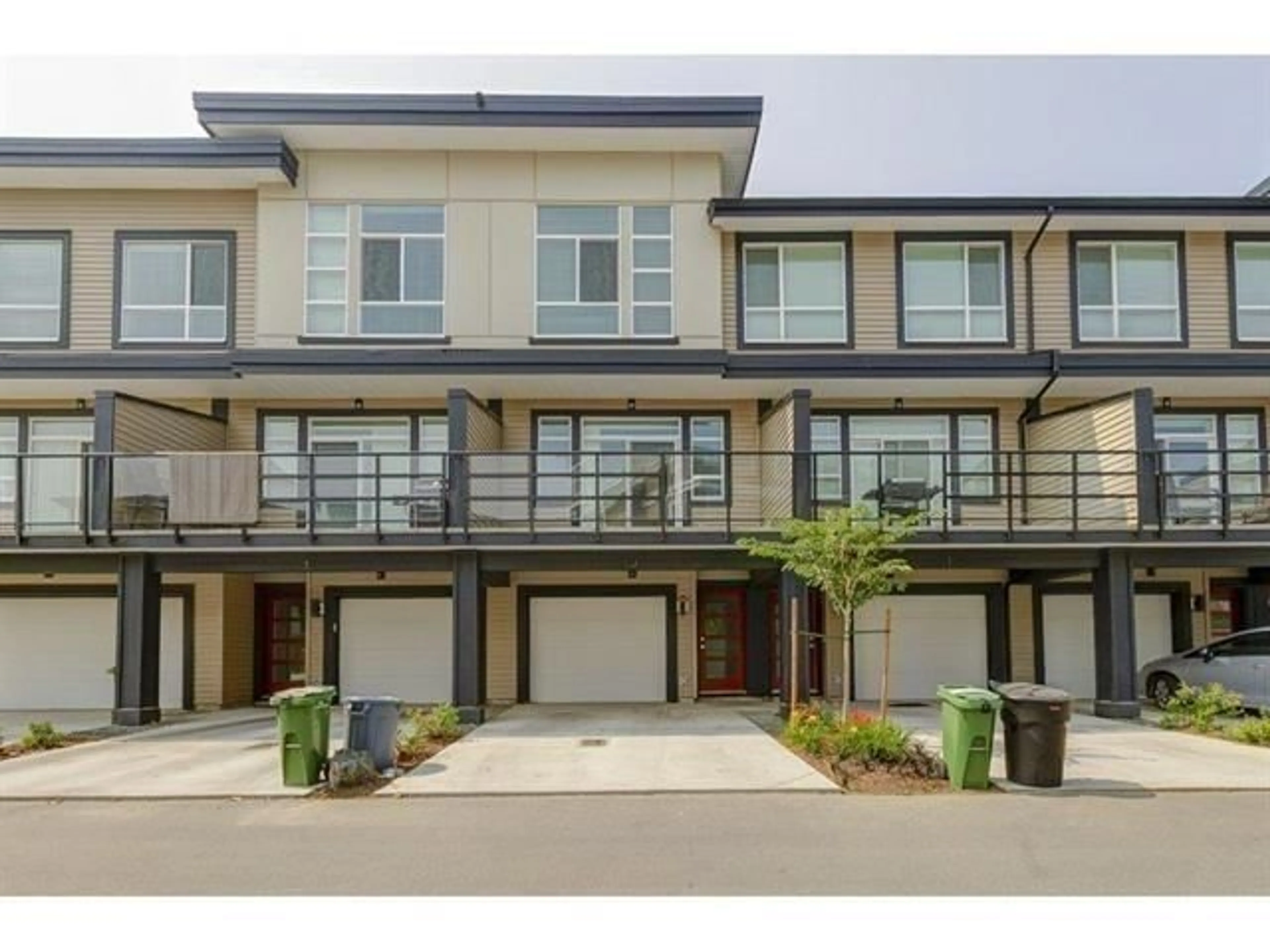 Unknown for 87 8413 MIDTOWN WAY|Chilliwack Proper So, Chilliwack British Columbia V2P0G7