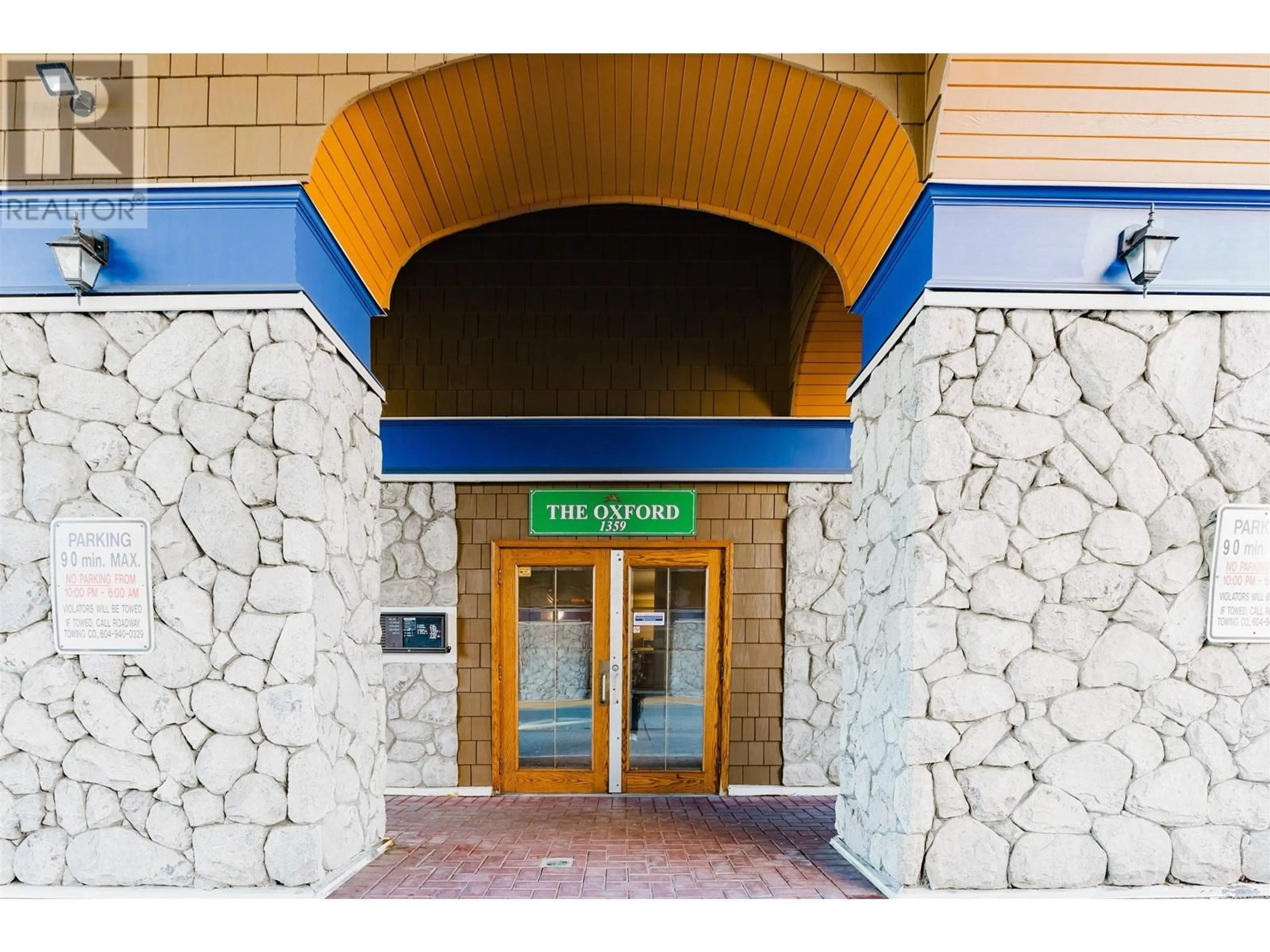 Indoor foyer for 414 - 1359 56 STREET, Tsawwassen British Columbia V4L2P3