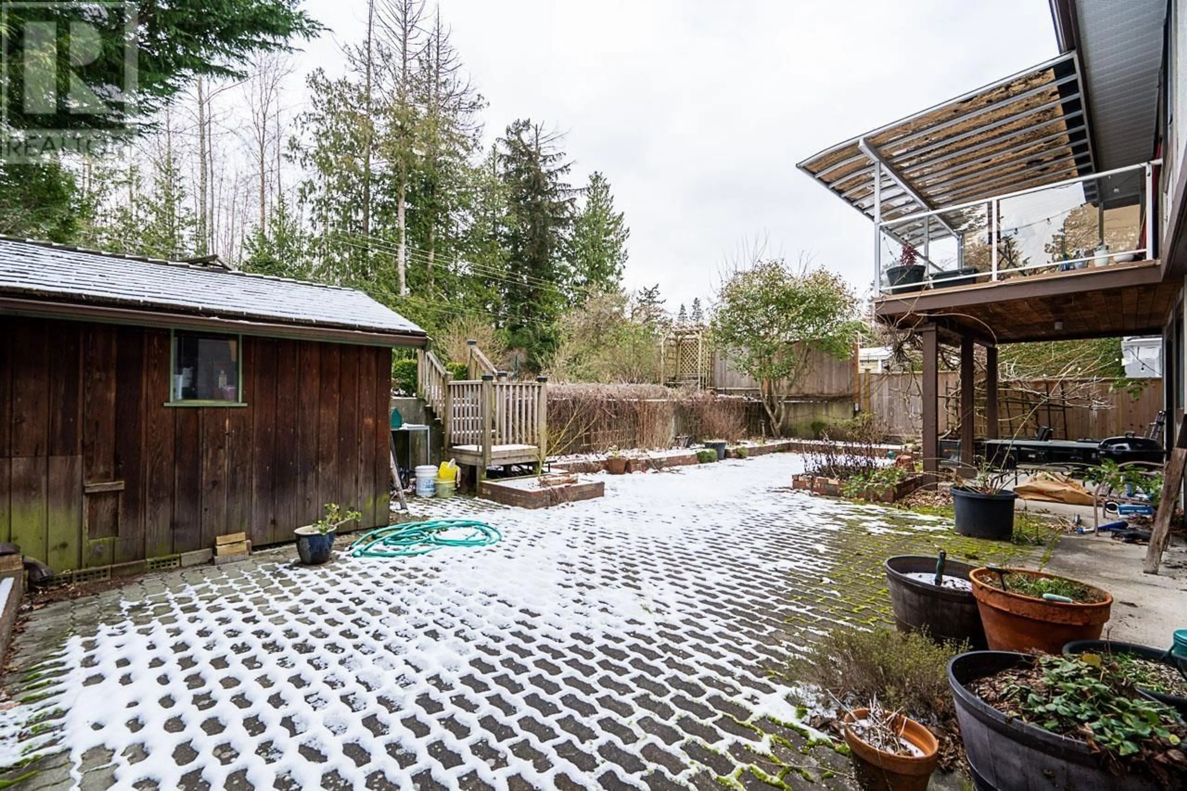 Floor plan for 5560 WALLACE AVENUE, Delta British Columbia V4M3V3