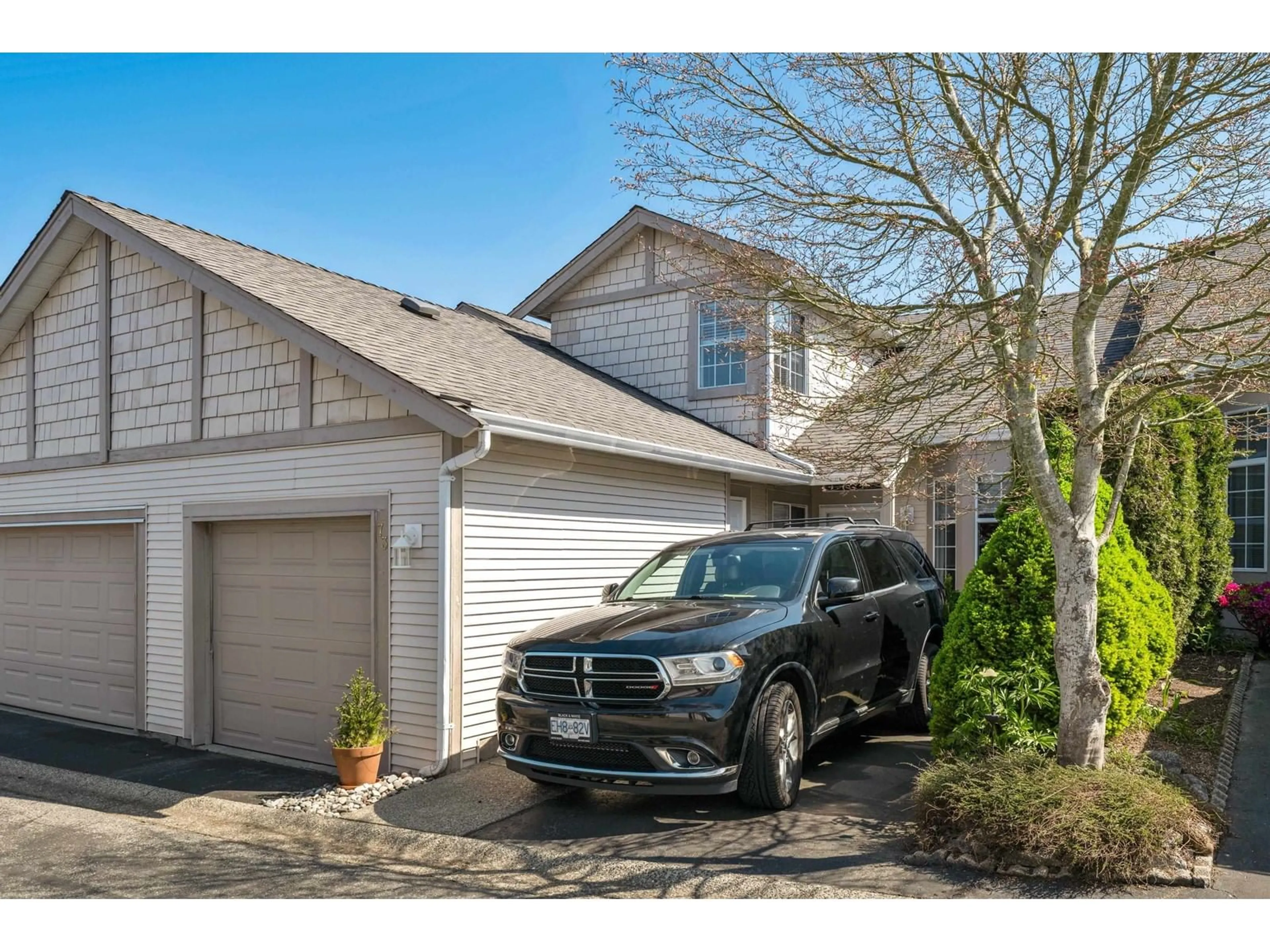 Indoor garage for 73 - 9012 WALNUT GROVE, Langley British Columbia V1M2K3