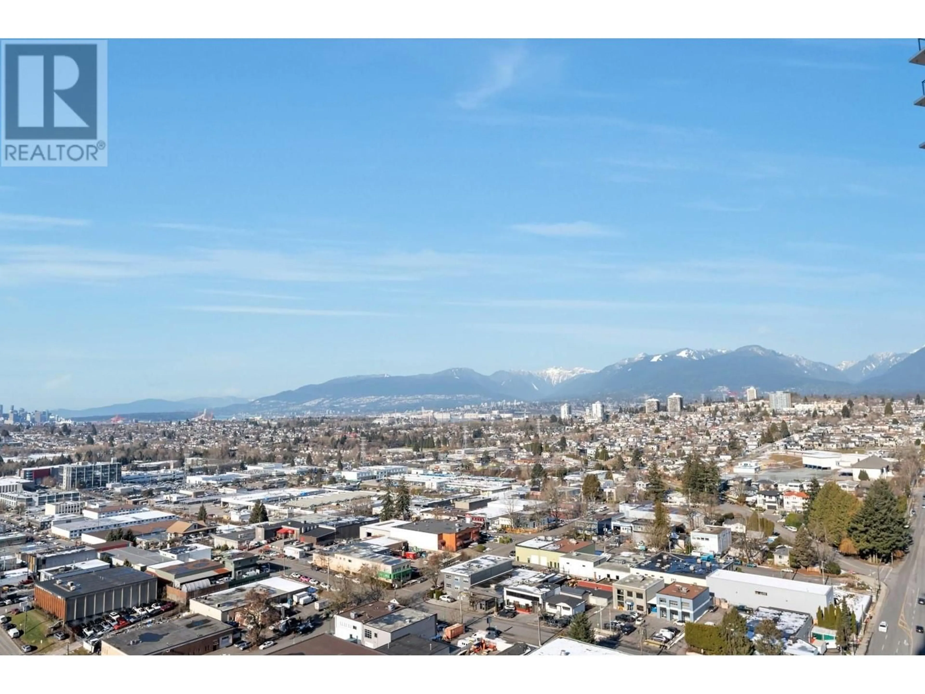 A pic from outside/outdoor area/front of a property/back of a property/a pic from drone, mountain view for 2808 1888 GILMORE AVENUE, Burnaby British Columbia V5C0L2