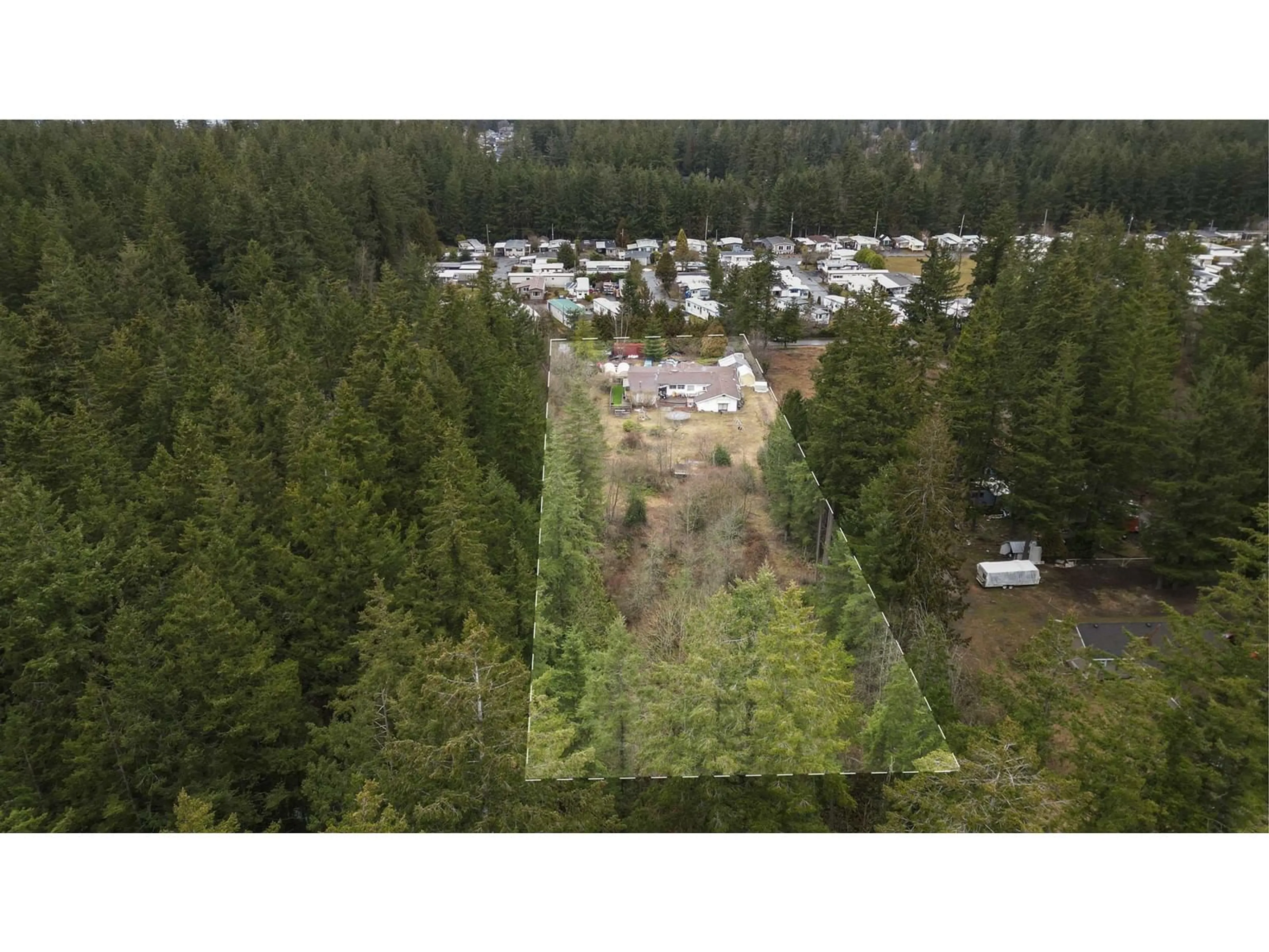 A pic from outside/outdoor area/front of a property/back of a property/a pic from drone, forest/trees view for 19840 30 AVENUE, Langley British Columbia V2Z1Y1