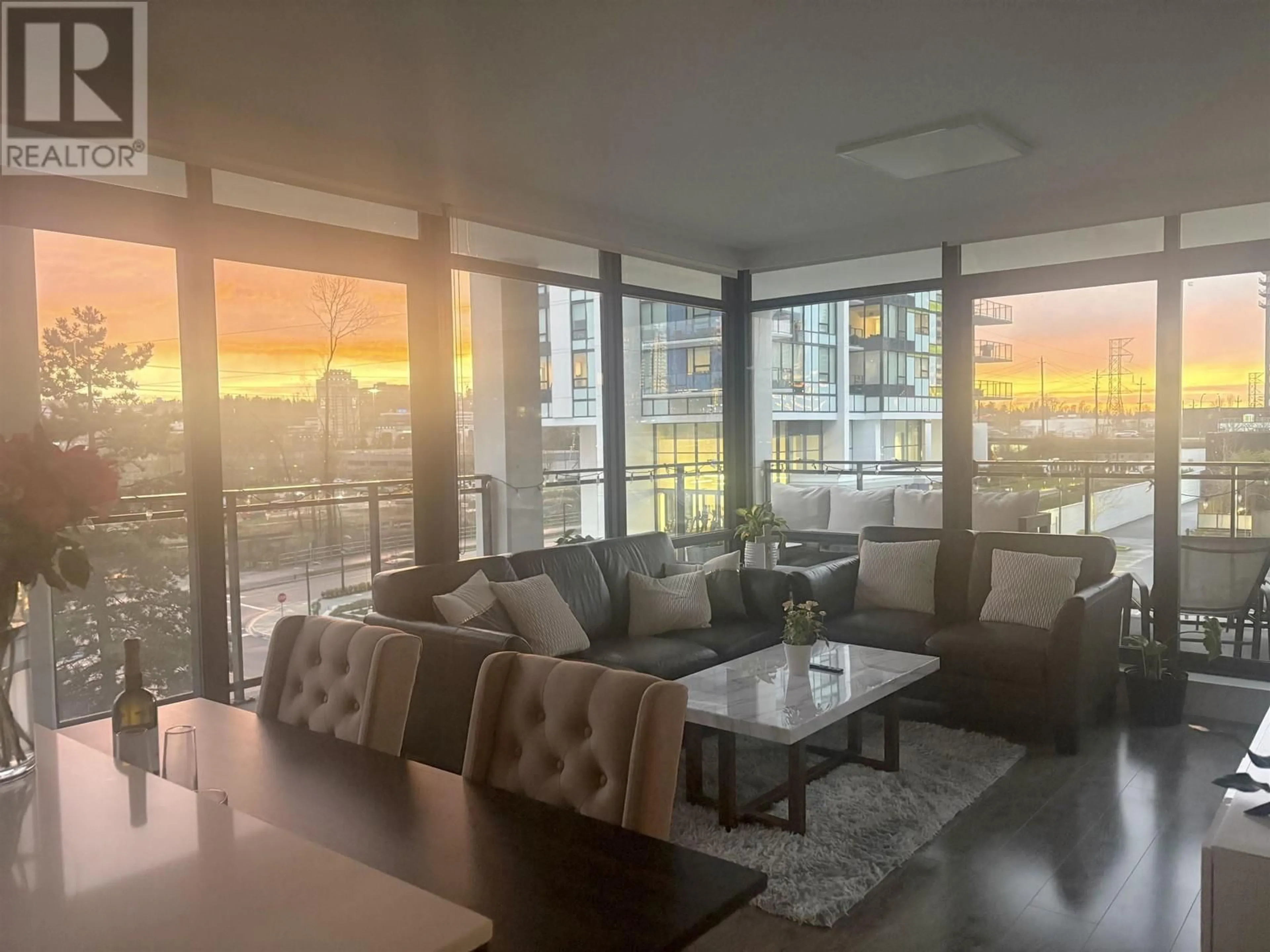 Living room with furniture, unknown for 406 - 2378 ALPHA AVENUE, Burnaby British Columbia V5C0K2