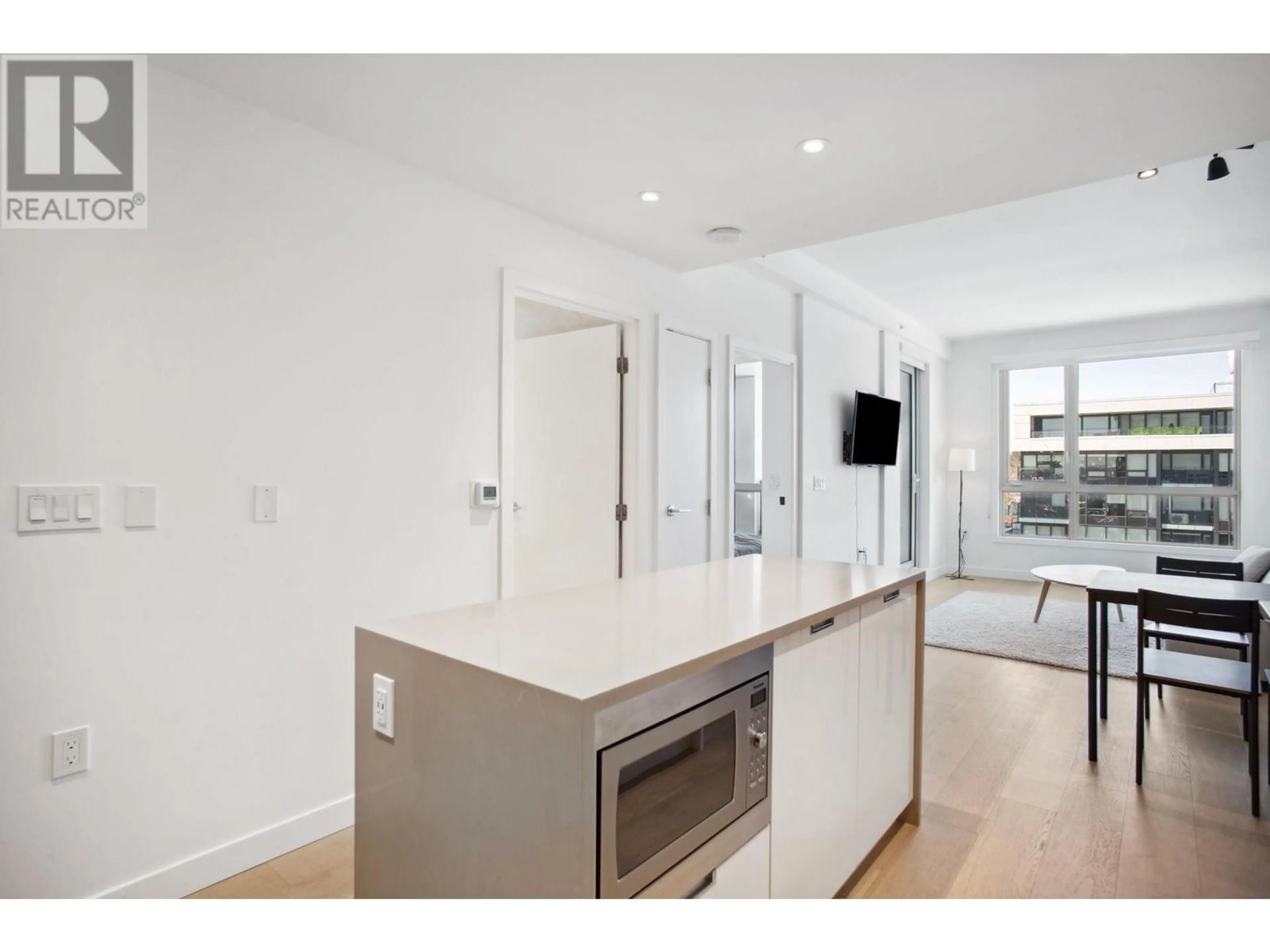 Open concept kitchen, unknown for 602 6328 CAMBIE STREET, Vancouver British Columbia V5Z0K2