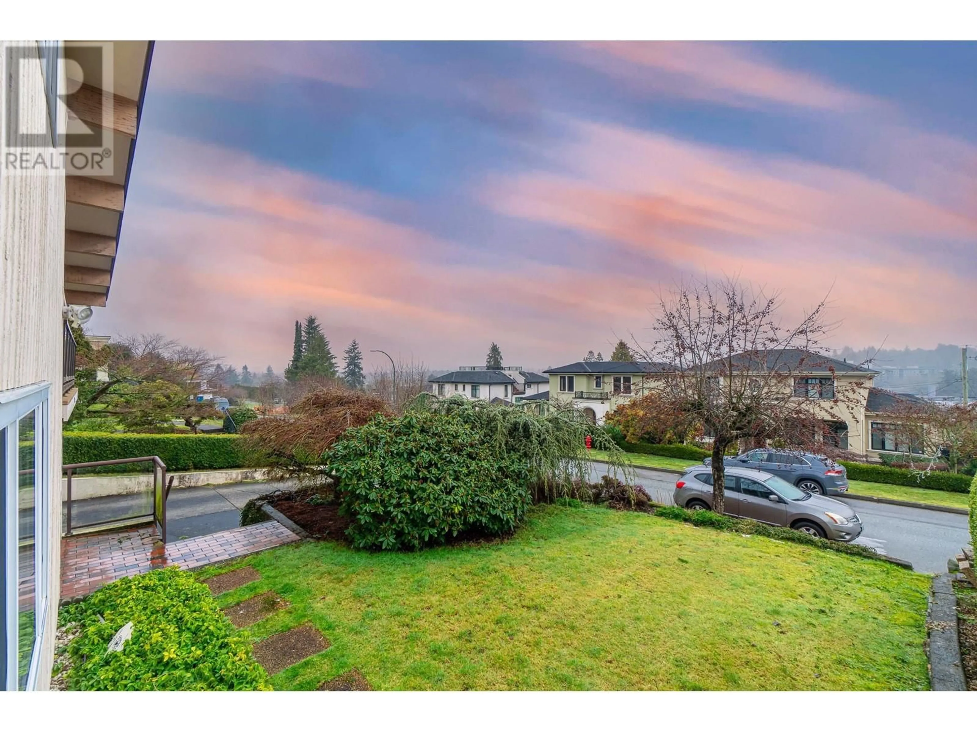 A pic from outside/outdoor area/front of a property/back of a property/a pic from drone, water/lake/river/ocean view for 4807 PATON STREET, Vancouver British Columbia V6L2H9