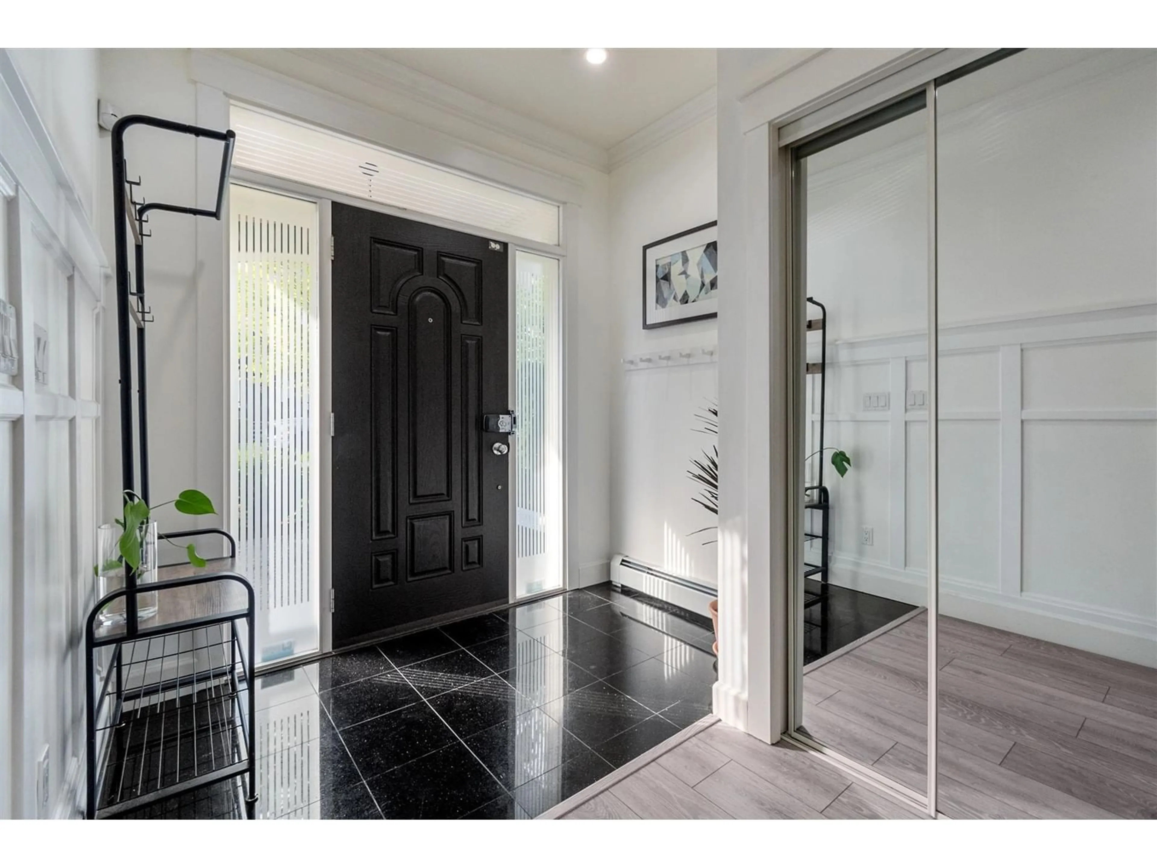 Indoor entryway for 7850 211B, Langley British Columbia V2Y0H5