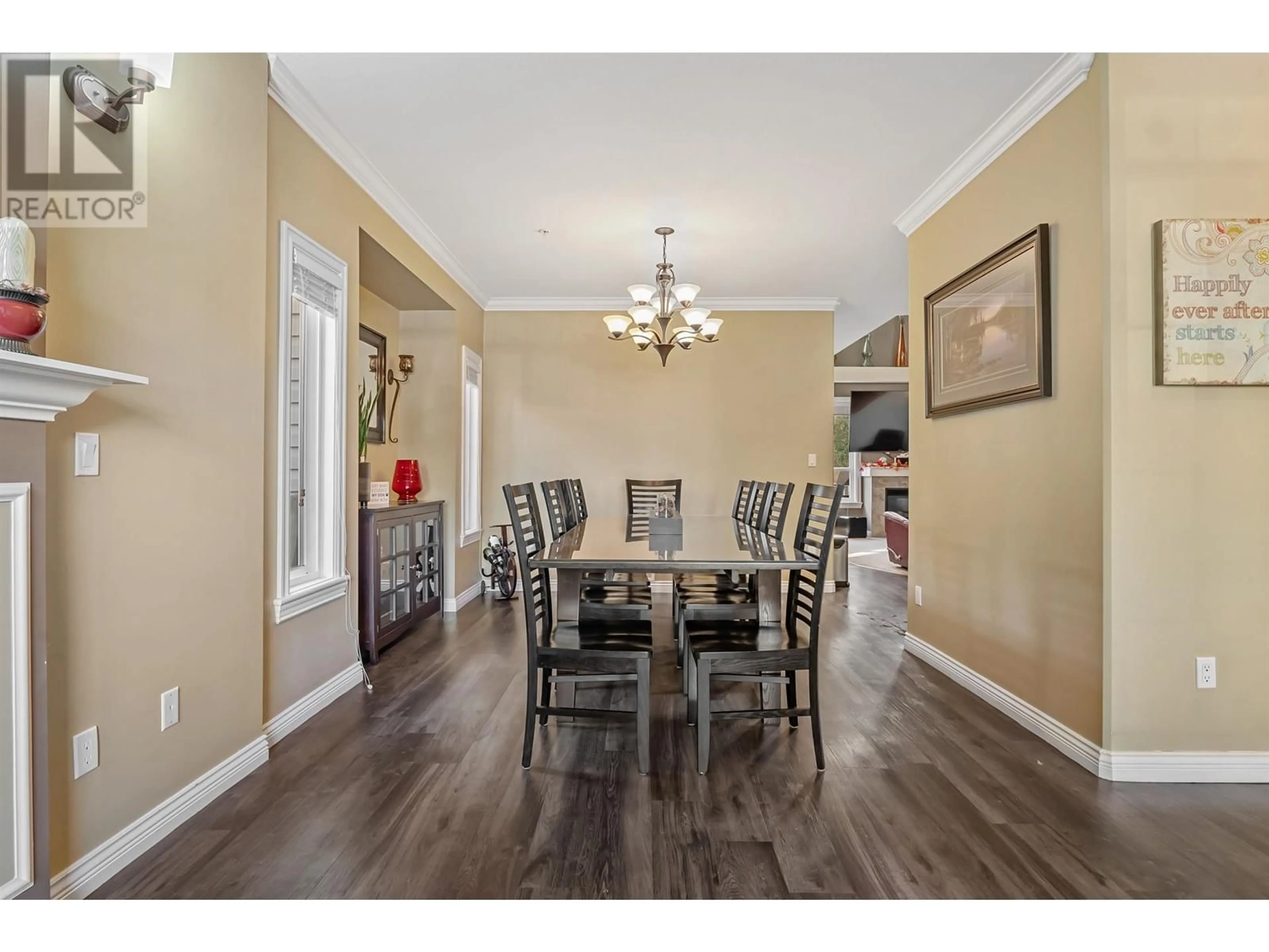 Dining room, wood/laminate floor for 19178 117A AVENUE, Pitt Meadows British Columbia V3Y2R3