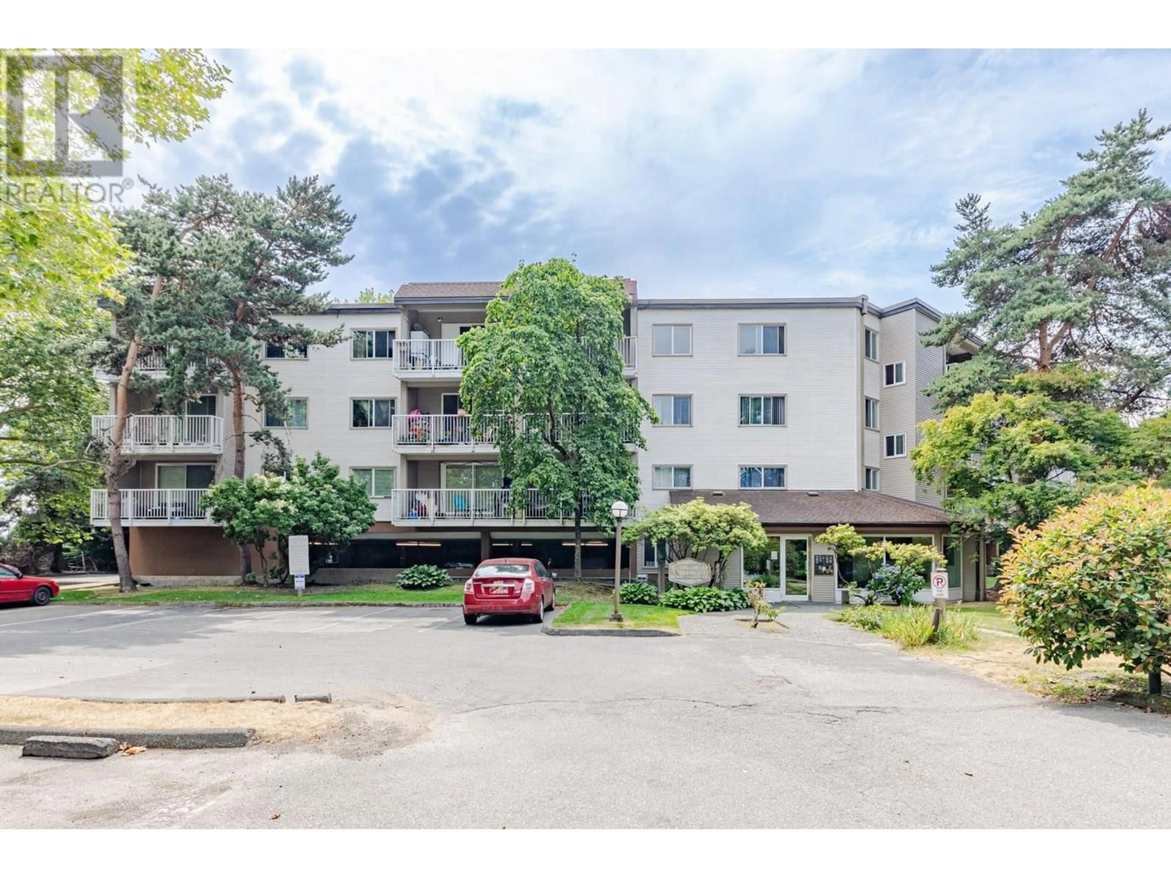 A pic from outside/outdoor area/front of a property/back of a property/a pic from drone, unknown for 302 - 8870 CITATION DRIVE, Richmond British Columbia V6Y3A3