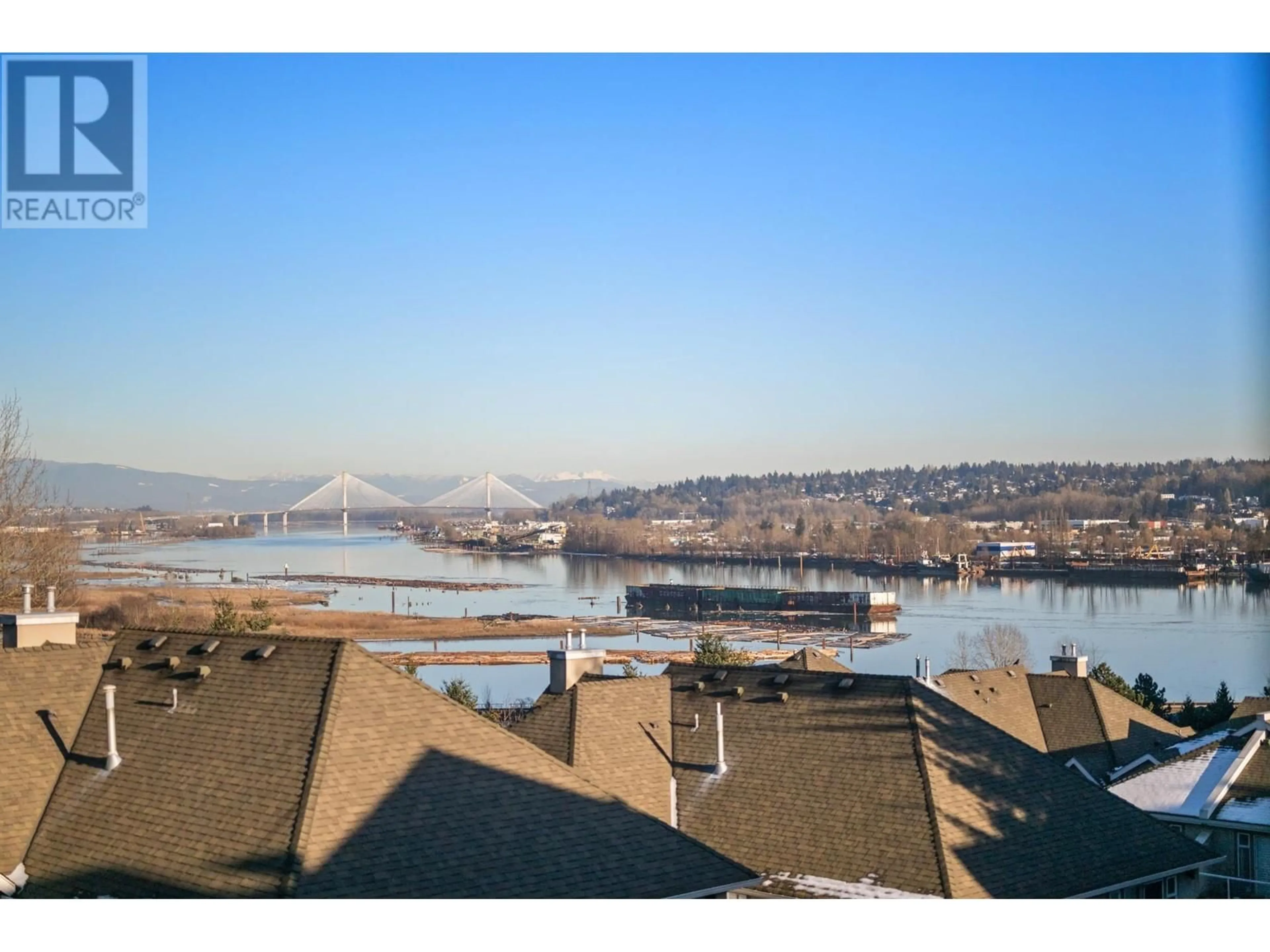 A pic from outside/outdoor area/front of a property/back of a property/a pic from drone, water/lake/river/ocean view for 21 245 FRANCIS WAY, New Westminster British Columbia V3L0A7