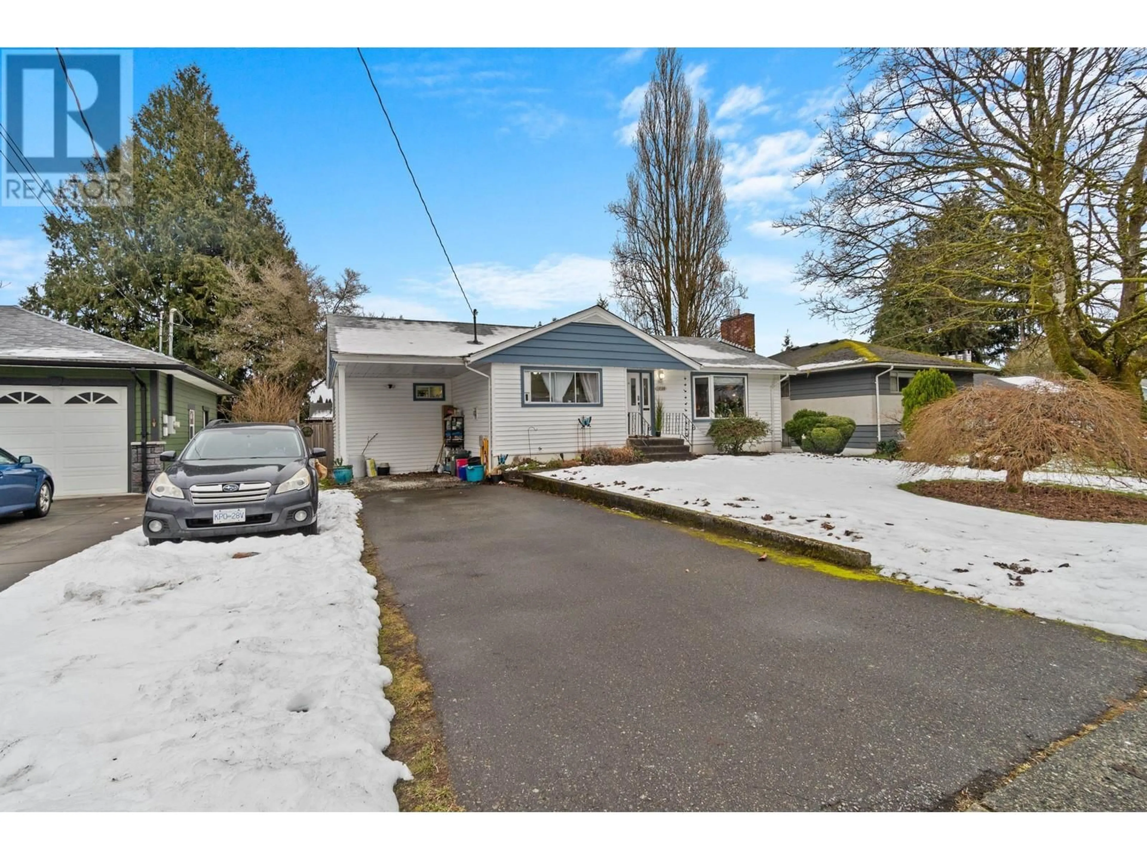 A pic from outside/outdoor area/front of a property/back of a property/a pic from drone, street for 12100 220 STREET, Maple Ridge British Columbia V2X5R5