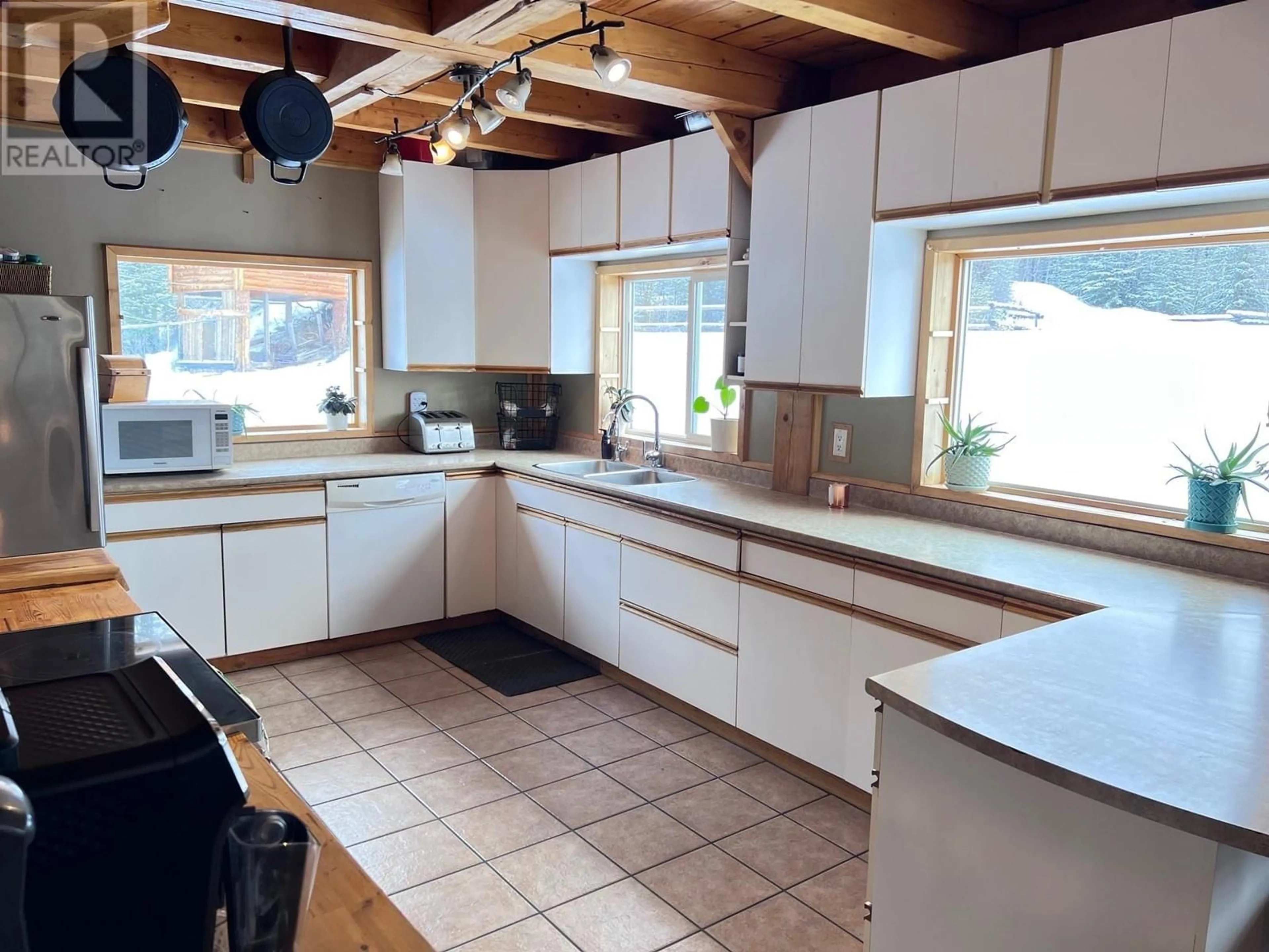 Open concept kitchen, unknown for 16466 BAGGERMAN ROAD, Houston British Columbia V0J1Z0