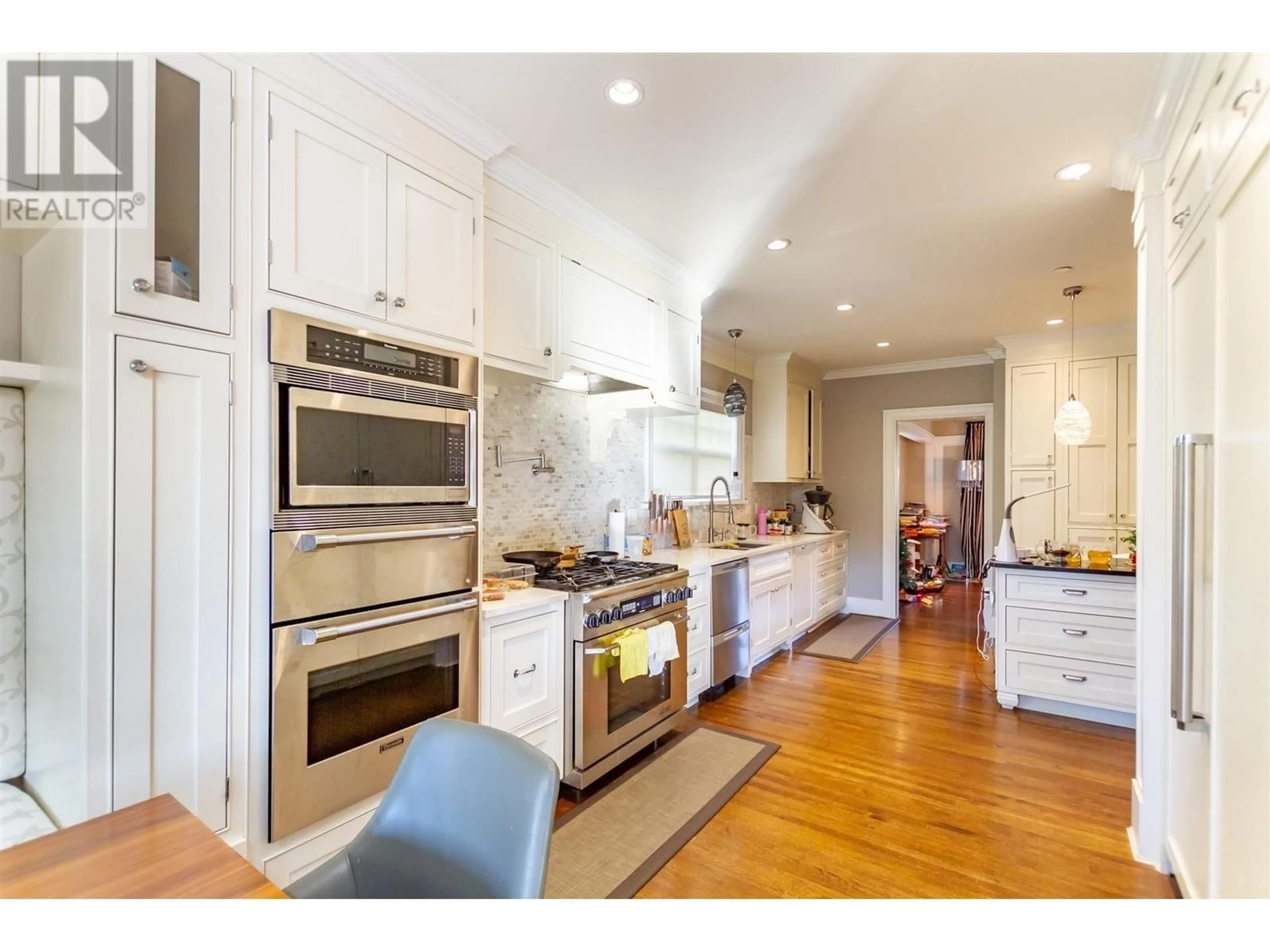 Open concept kitchen, unknown for 5987 WILTSHIRE STREET, Vancouver British Columbia V6M3L8