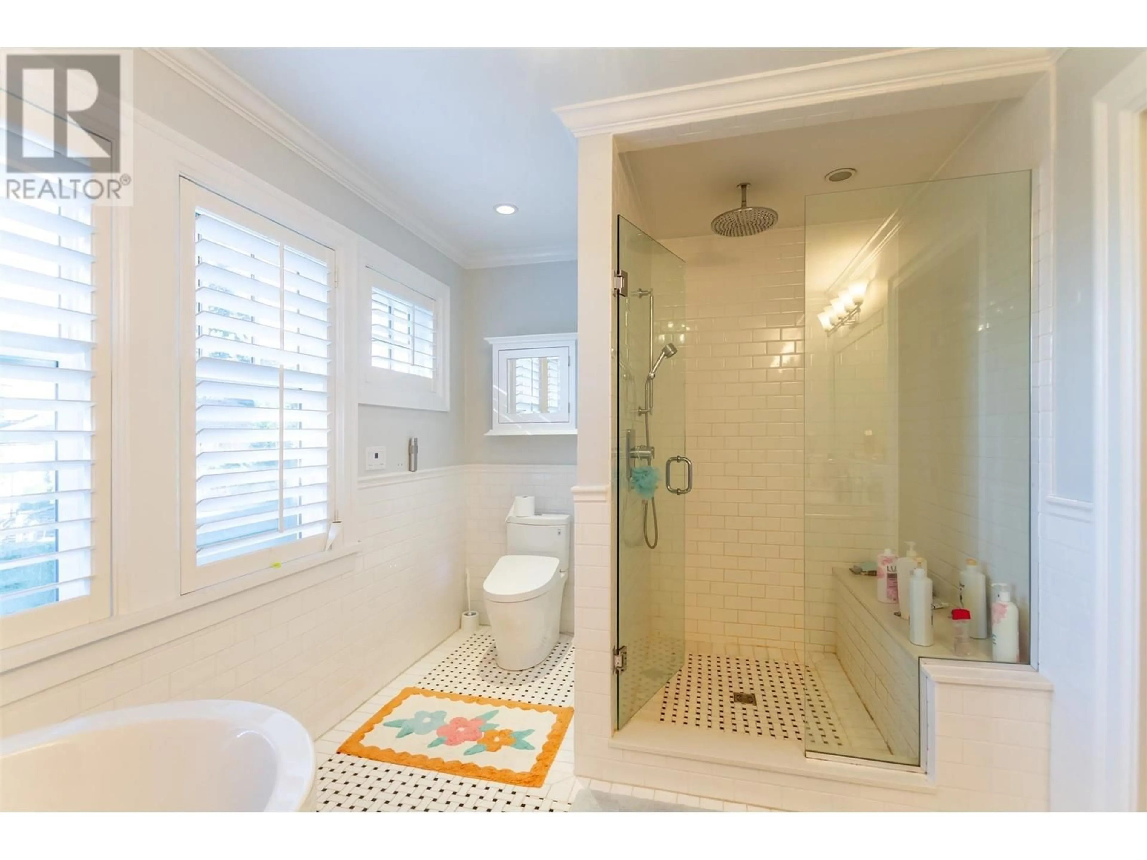 Contemporary bathroom, ceramic/tile floor for 5987 WILTSHIRE STREET, Vancouver British Columbia V6M3L8