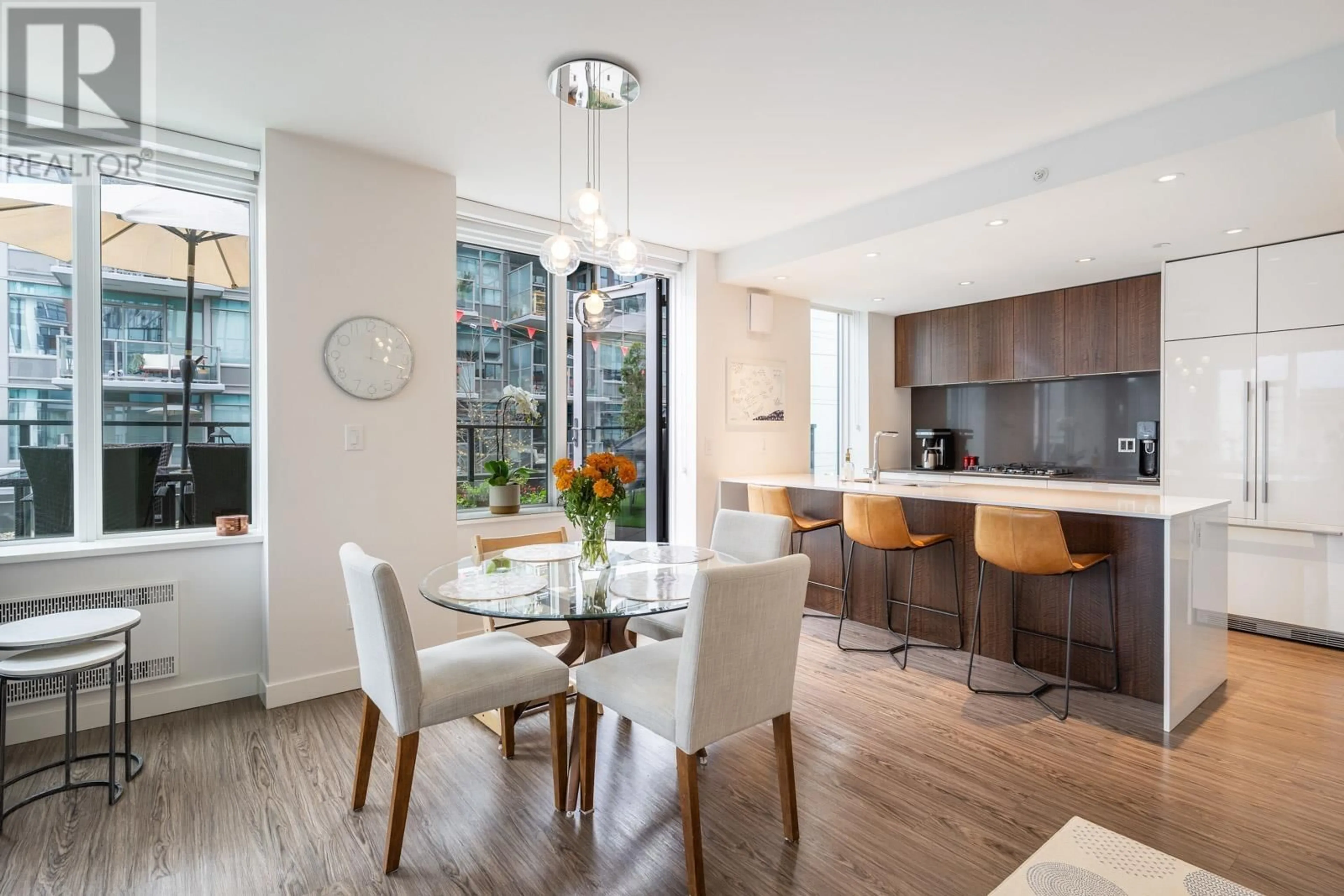 Open concept kitchen, unknown for 306 - 209 7TH AVENUE, Vancouver British Columbia V5T0H3