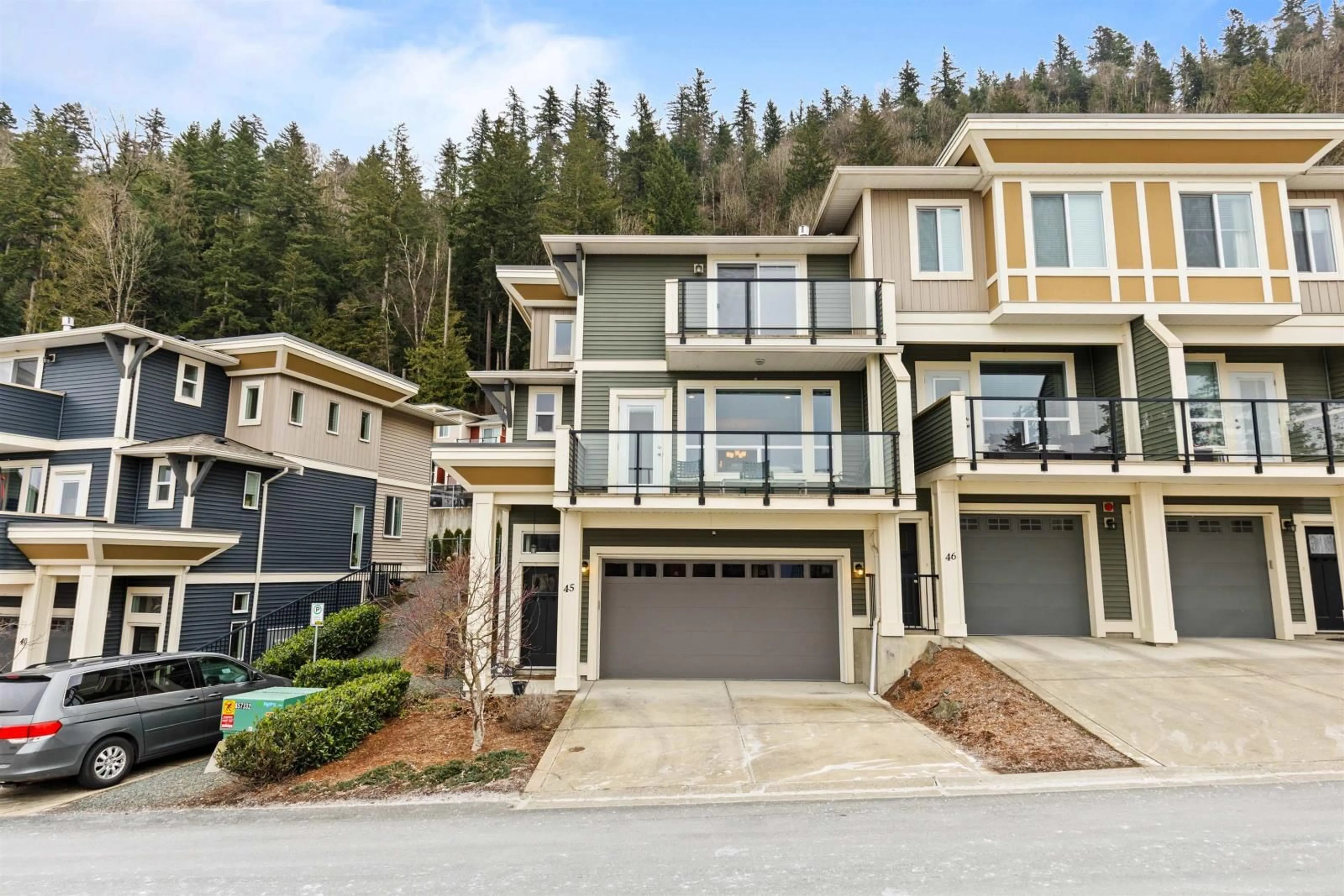 Home with vinyl exterior material, mountain view for 45 6026 LINDEMAN STREET|Promontory, Chilliwack British Columbia V2R0W1