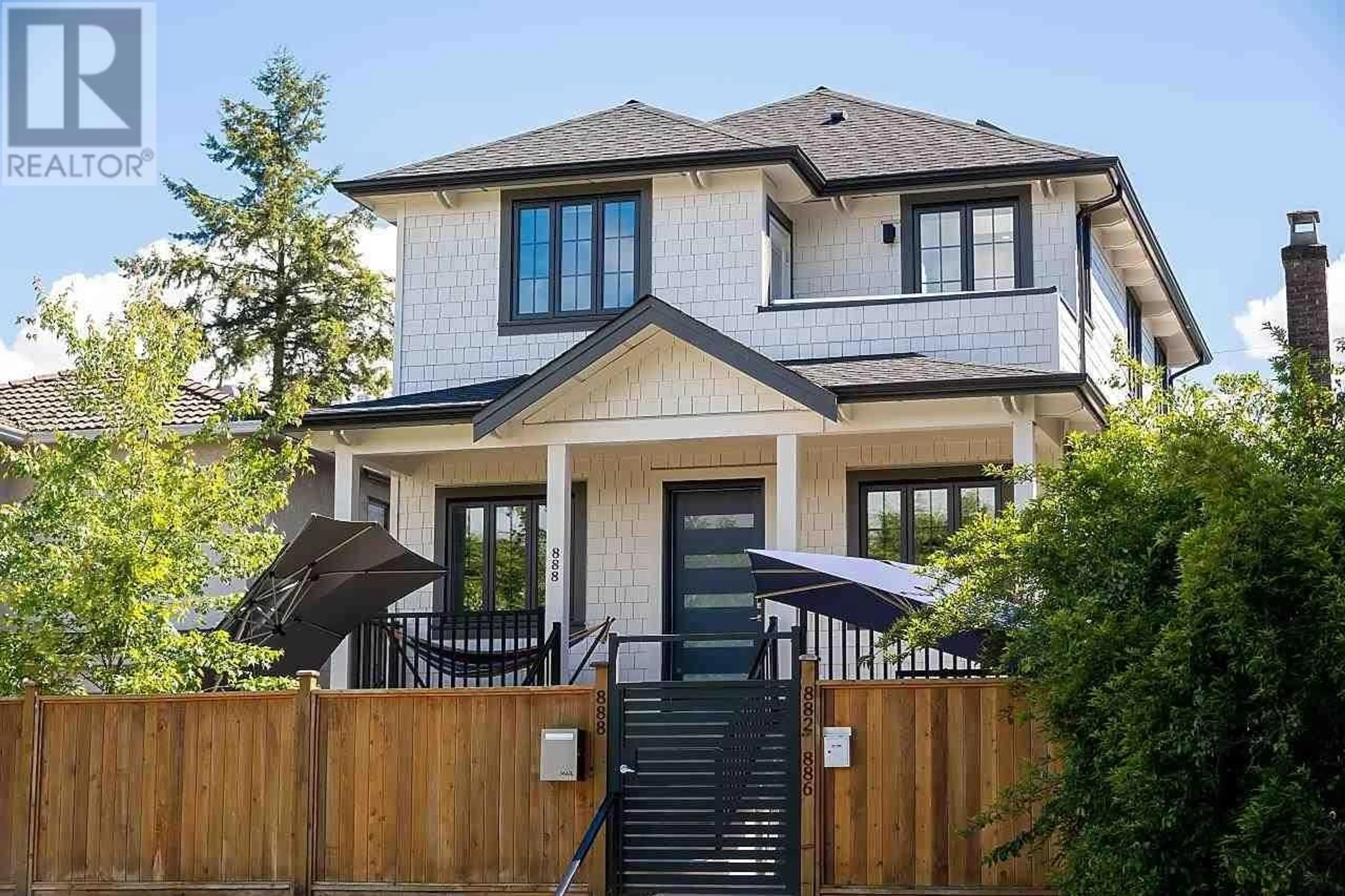 Home with brick exterior material, street for 888 E 12TH AVENUE, Vancouver British Columbia V5T2J2