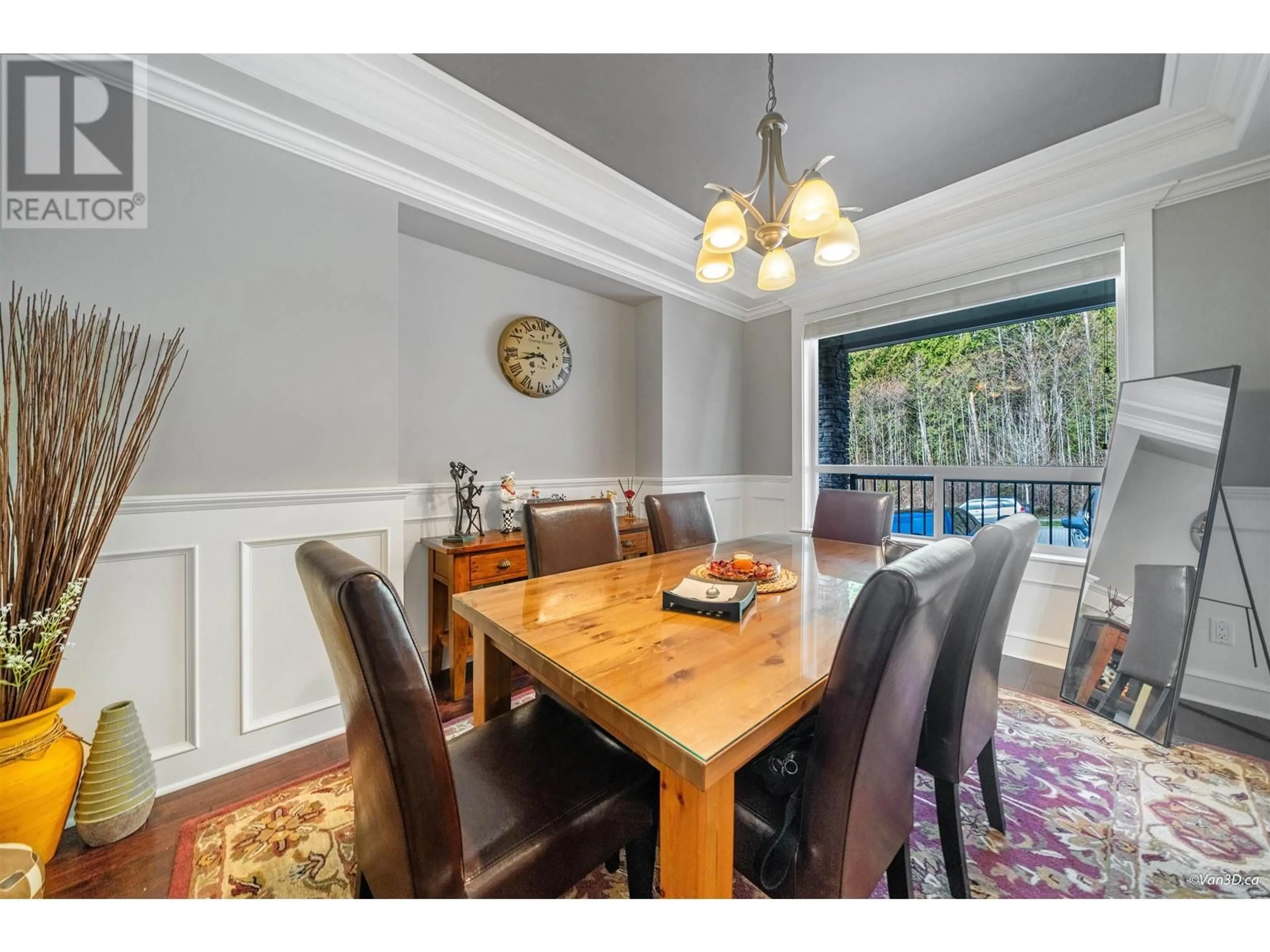 Dining room, wood/laminate floor for 13492 235 STREET, Maple Ridge British Columbia V4R2W3