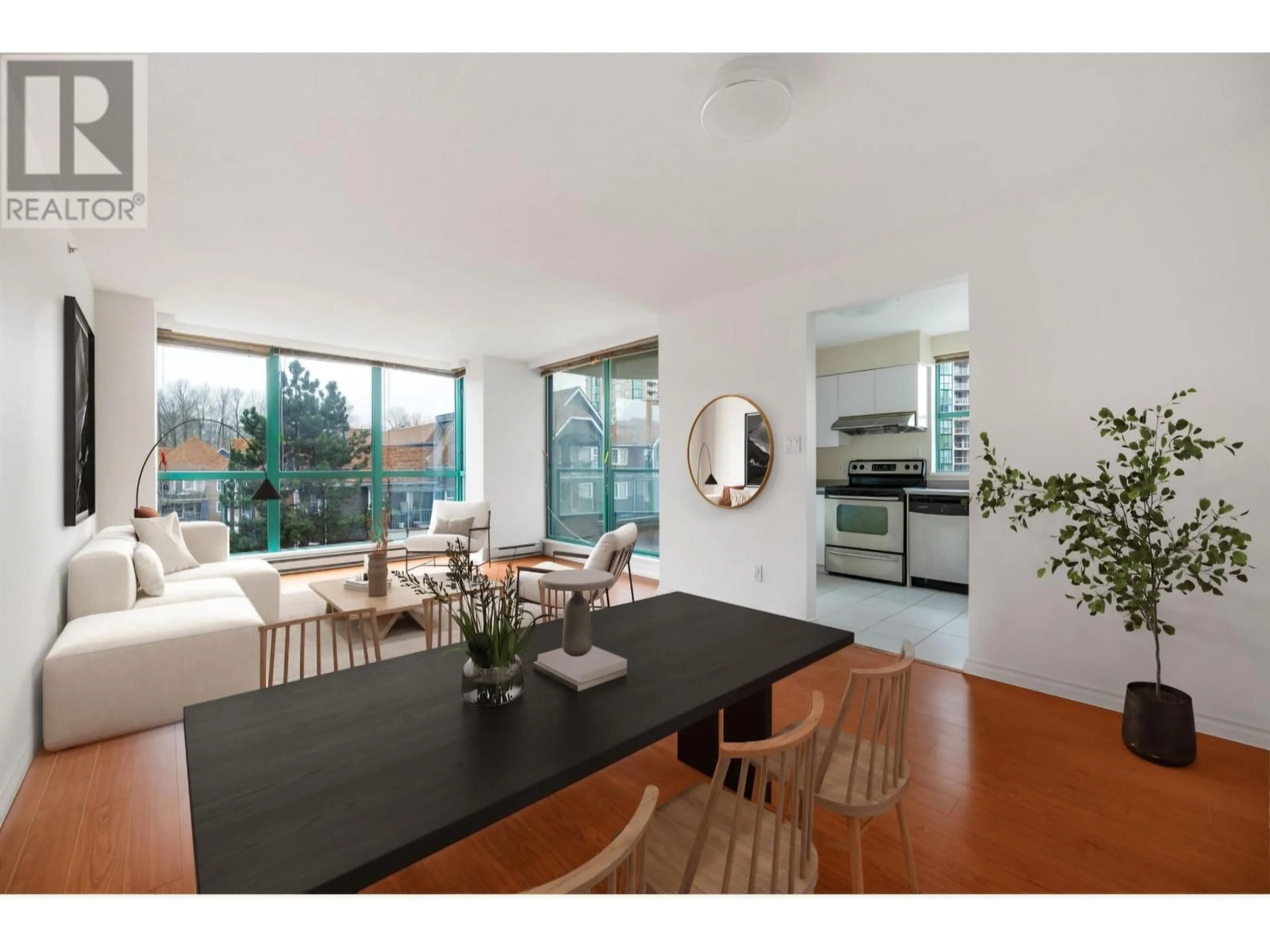 Unknown for 506 - 3071 GLEN DRIVE, Coquitlam British Columbia V3B2P8
