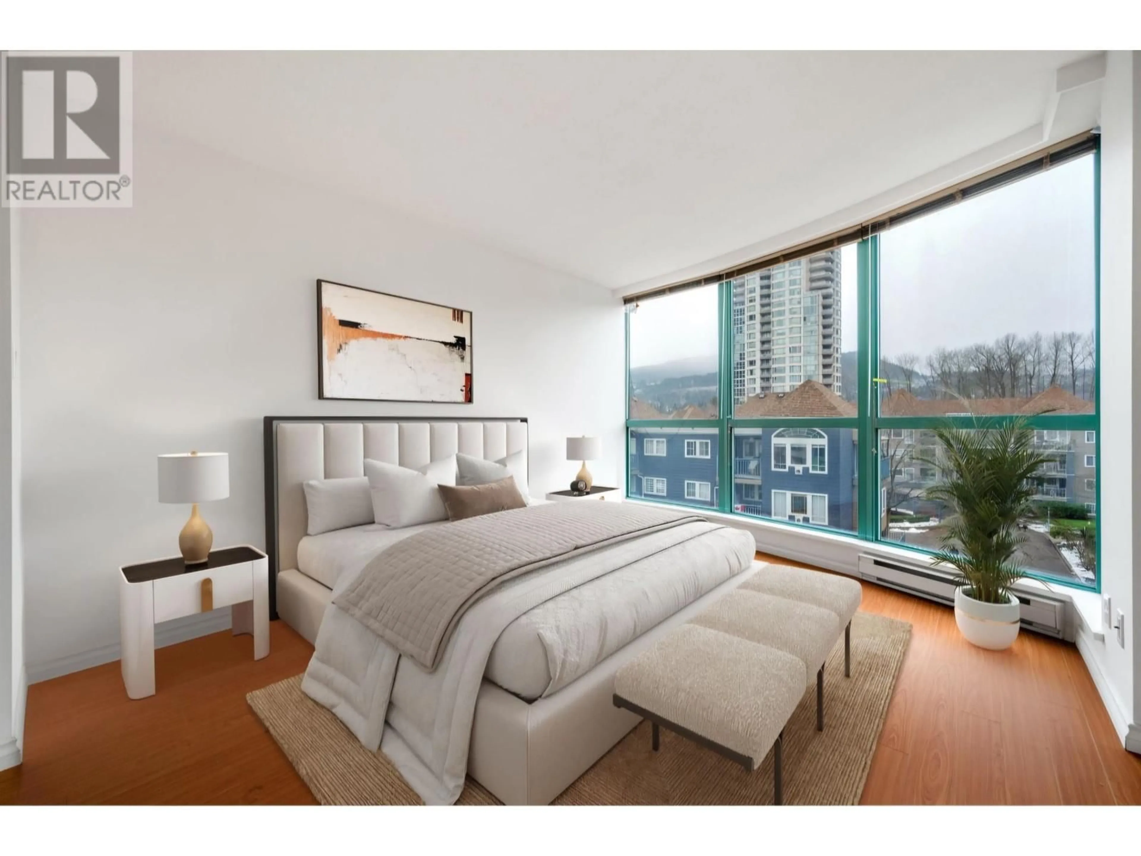 Bedroom with bed, unknown for 506 - 3071 GLEN DRIVE, Coquitlam British Columbia V3B2P8